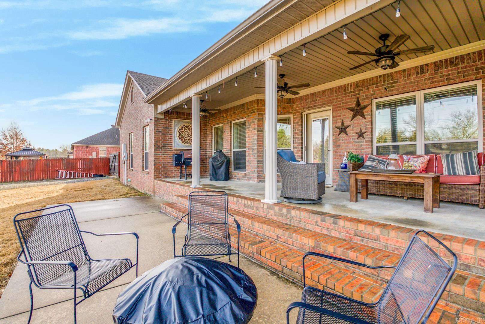 408  Oakwood  Perryville, AR
