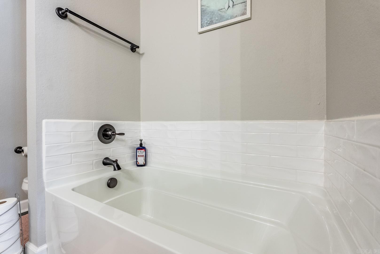 21 Aberdeen Drive Cabot, AR 72023