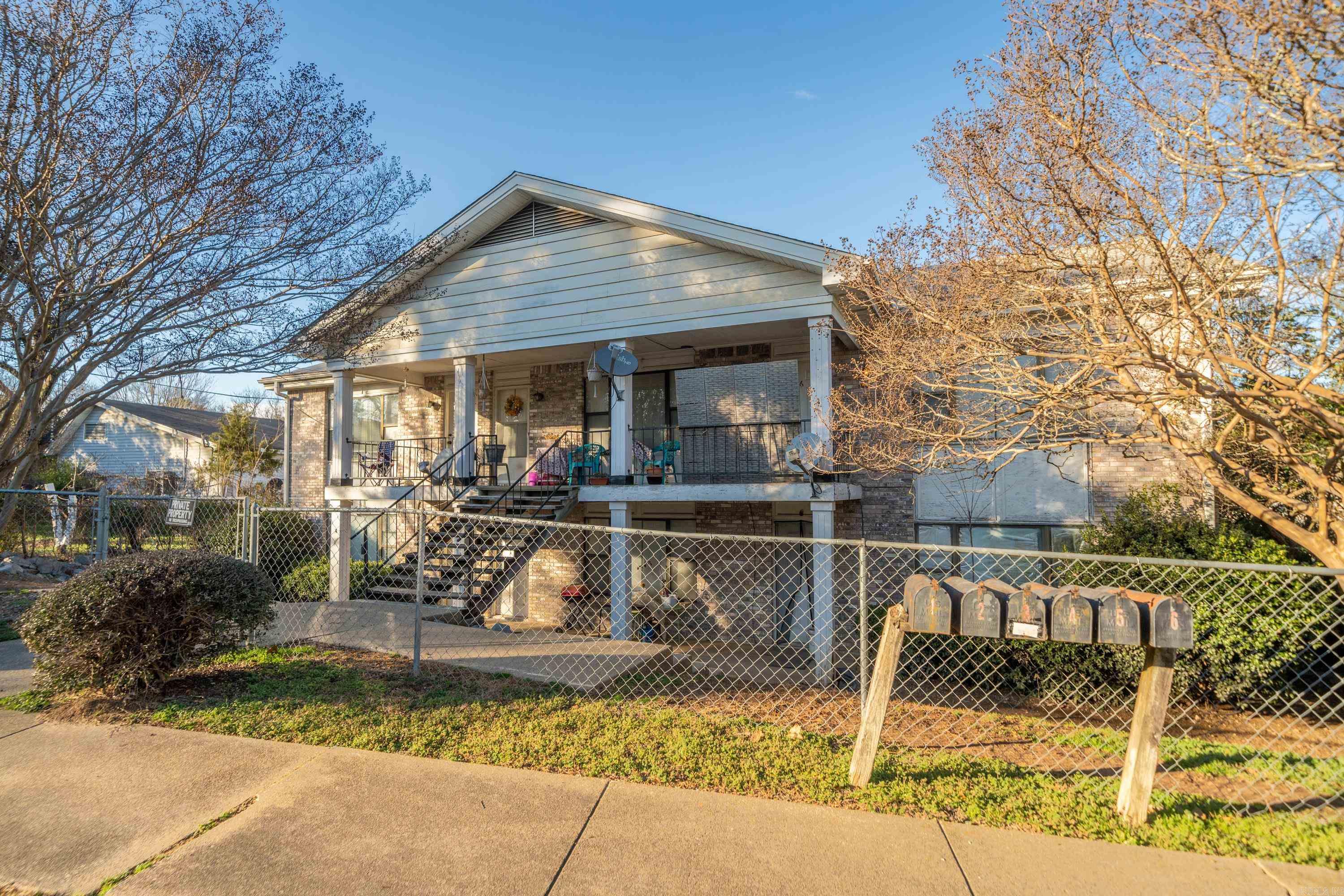 116  Manor  Hot Springs, AR