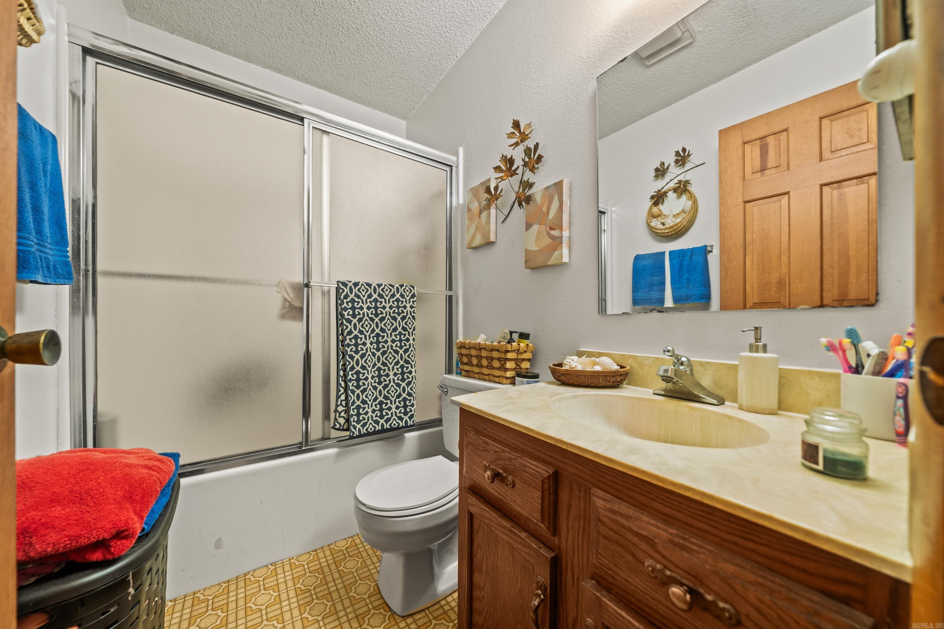 116  Manor  Hot Springs, AR