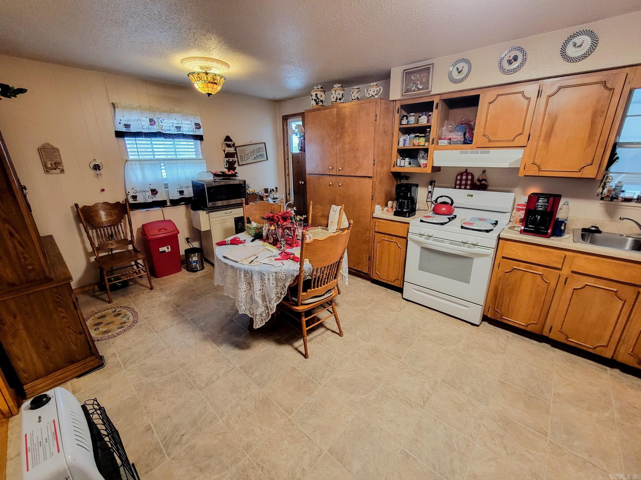 2687  Hwy 330 S.  Shirley, AR