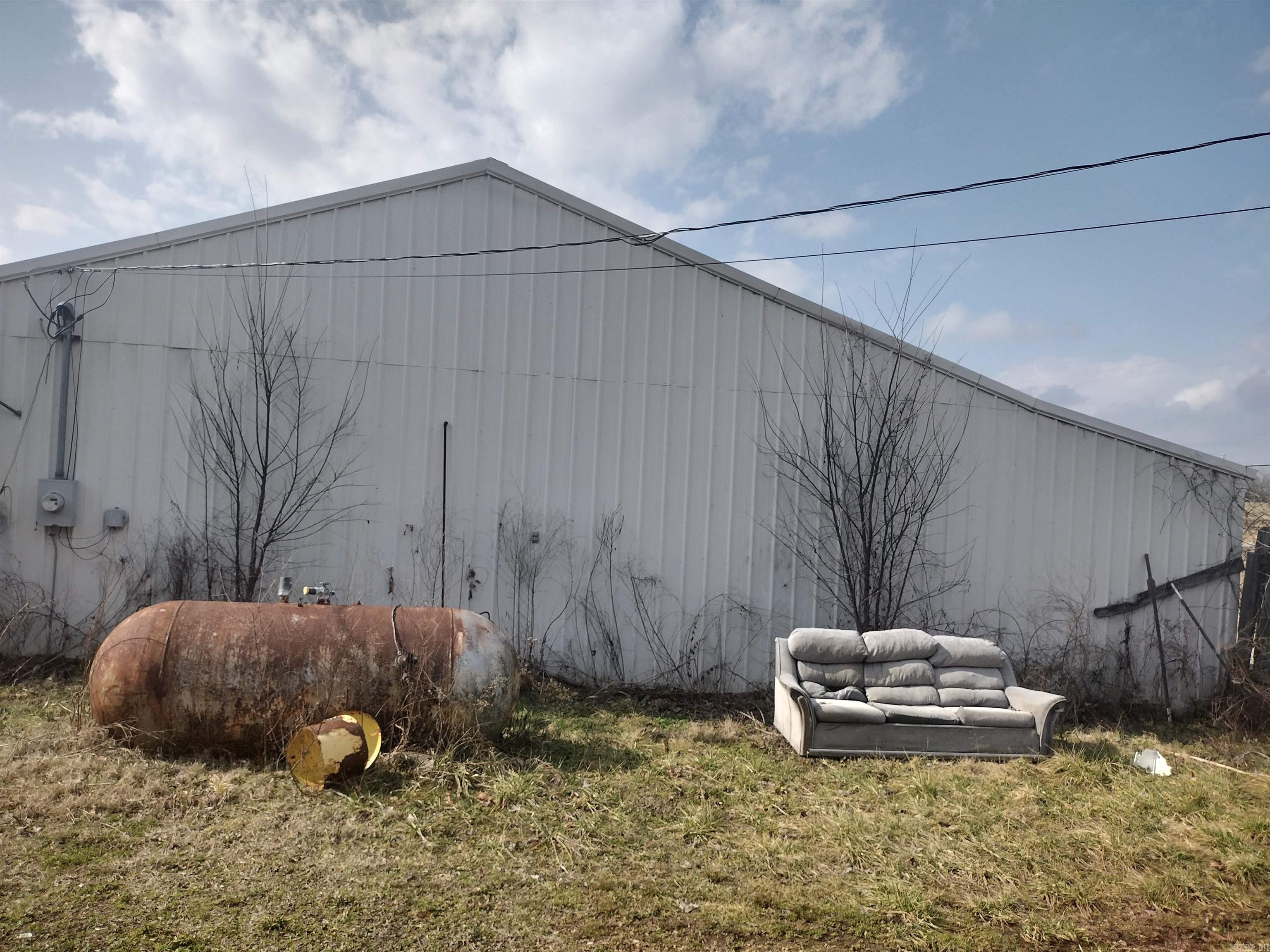 1301  HWY 5  Mountain View, AR