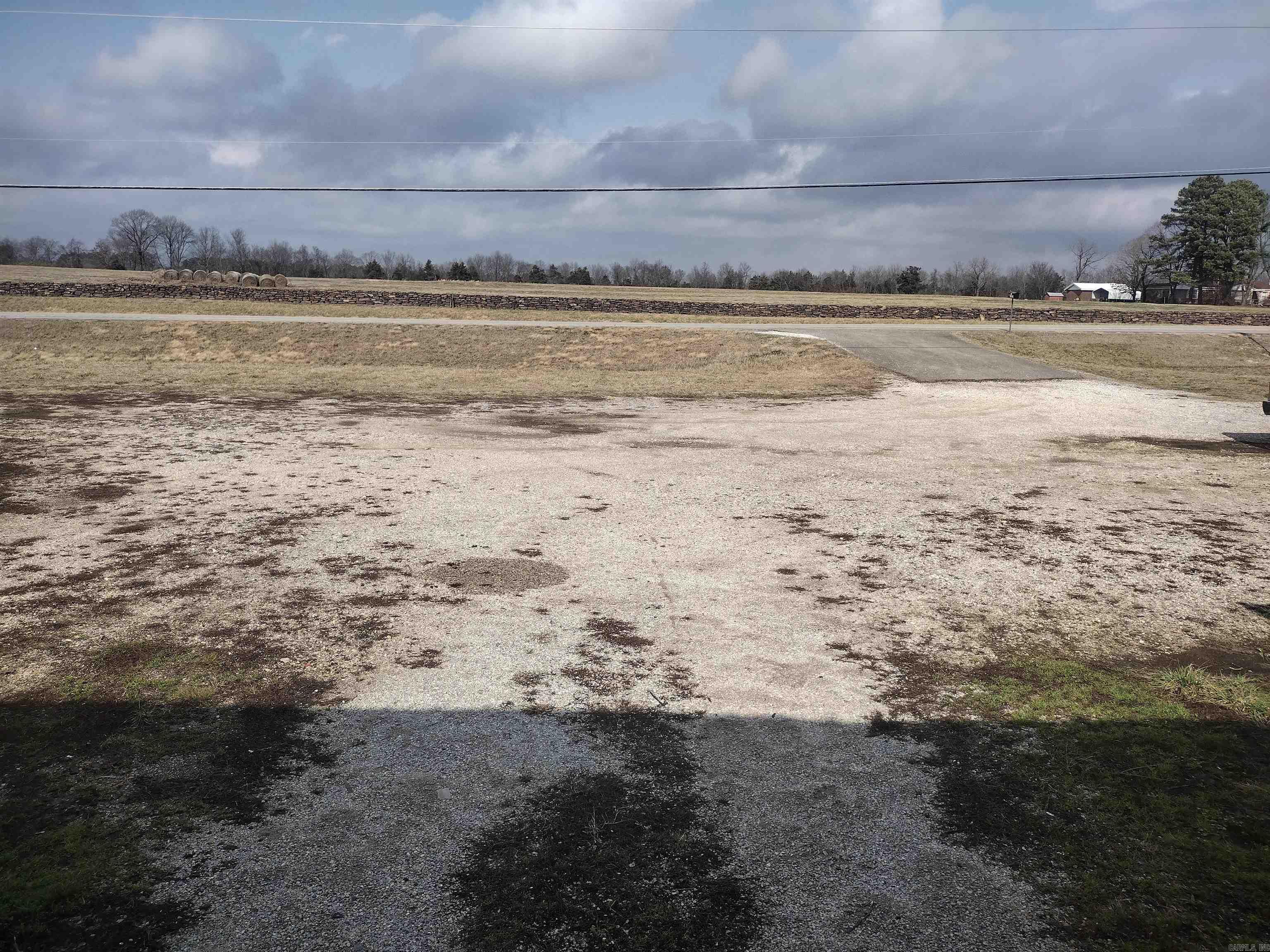 1301  HWY 5  Mountain View, AR