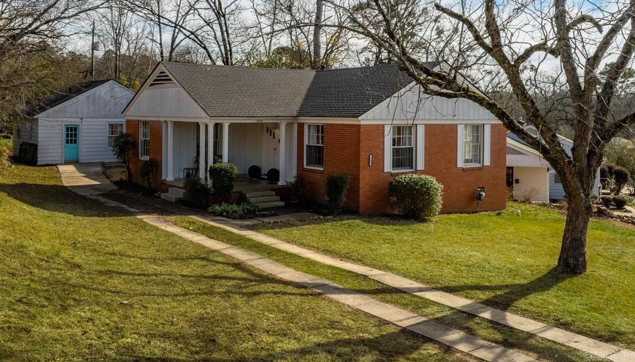 1509  Pine Valley  Little Rock, AR