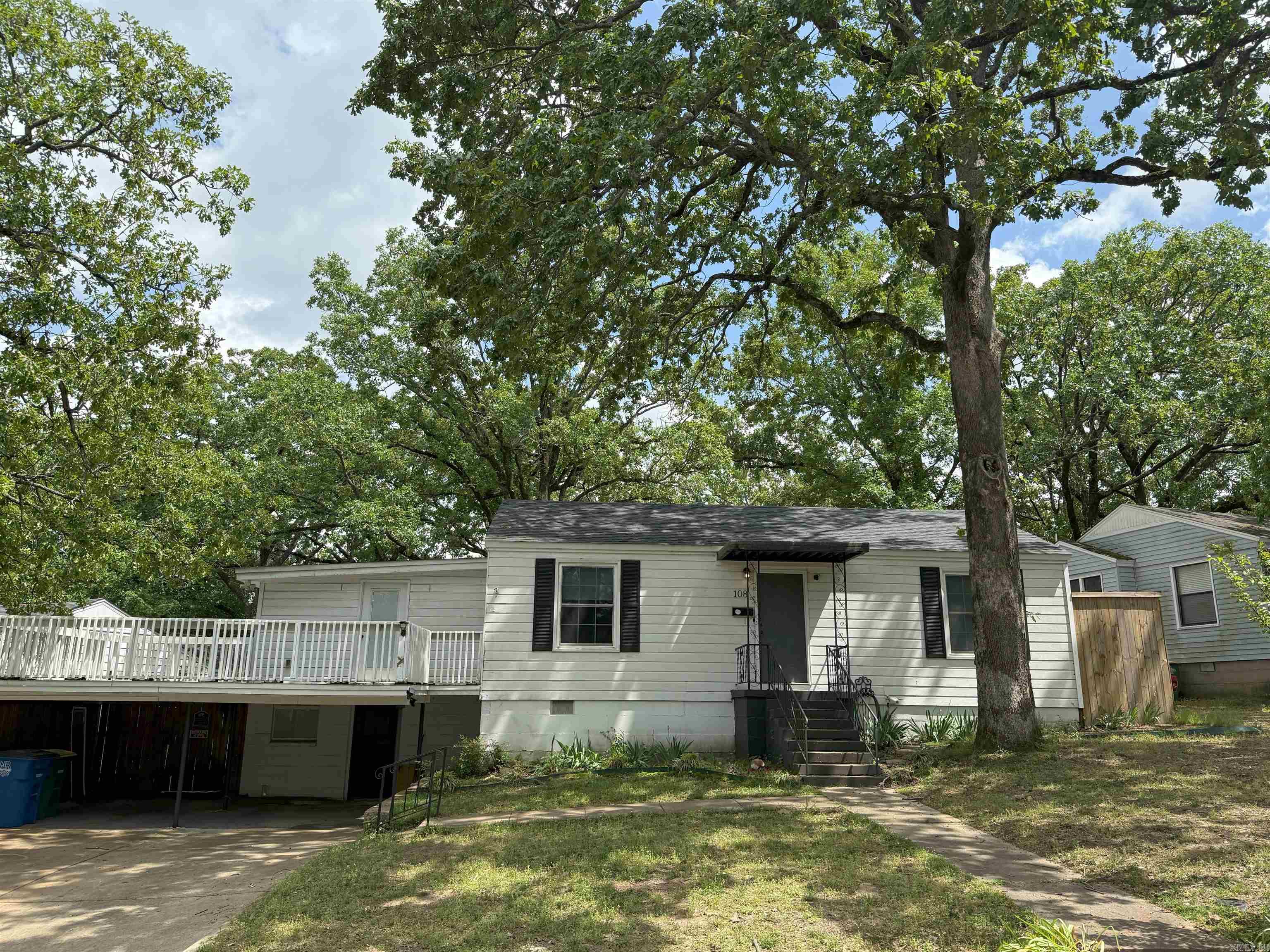 108  Belmont  North Little Rock, AR