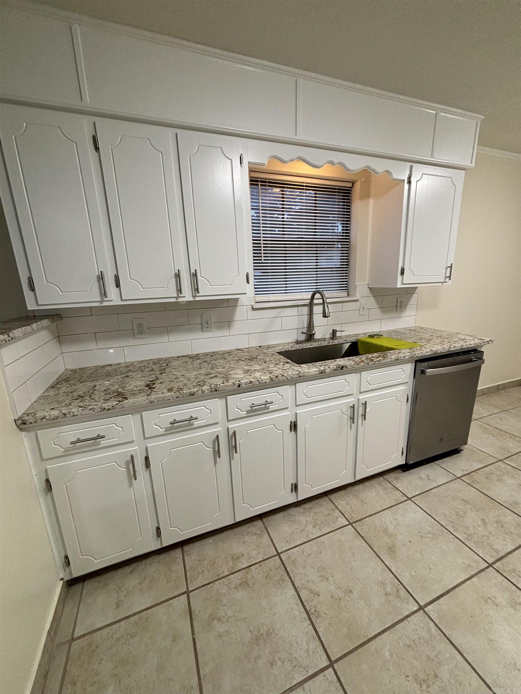 11004  King Arthurs  Little Rock, AR