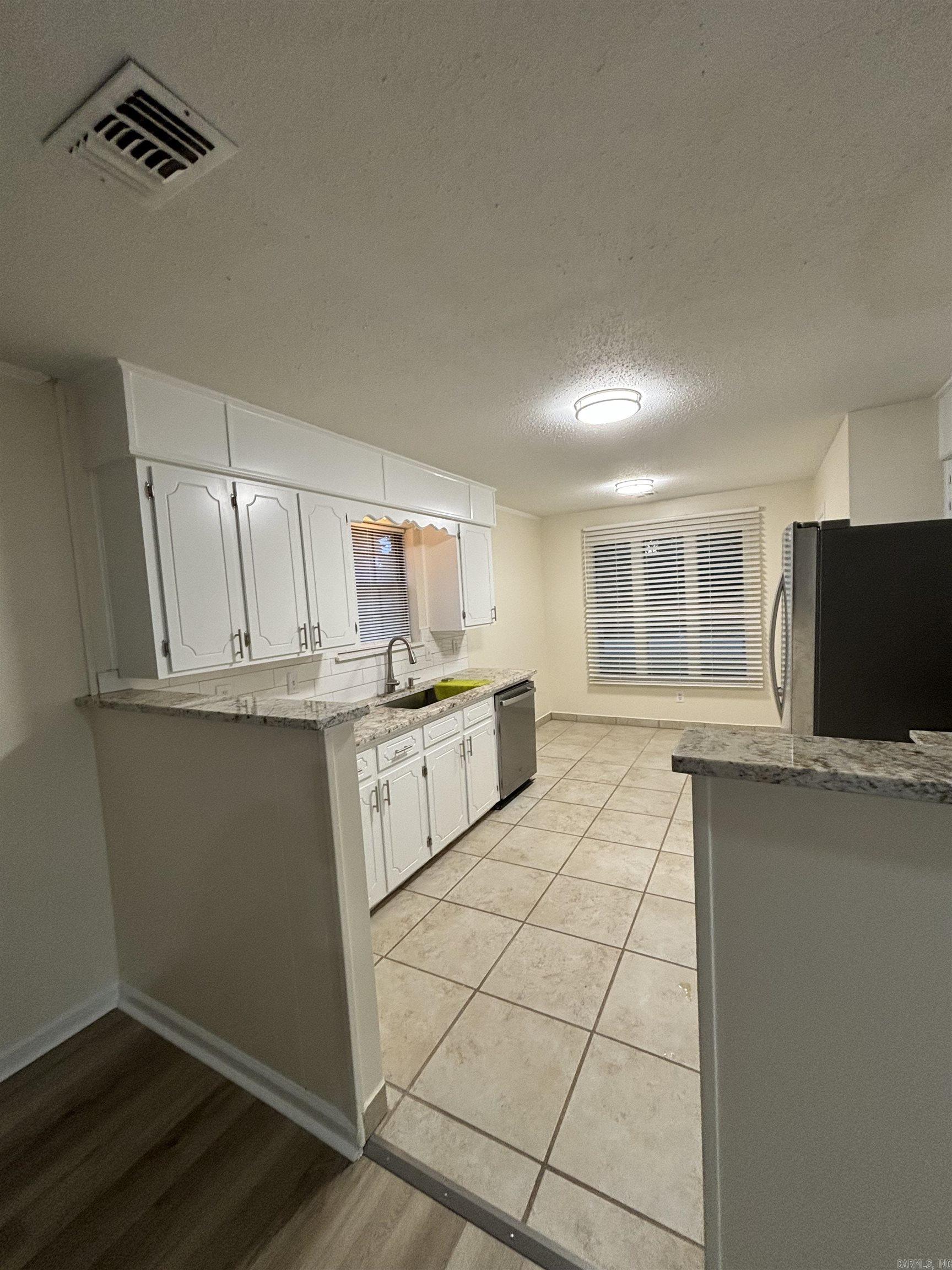 11004  King Arthurs  Little Rock, AR