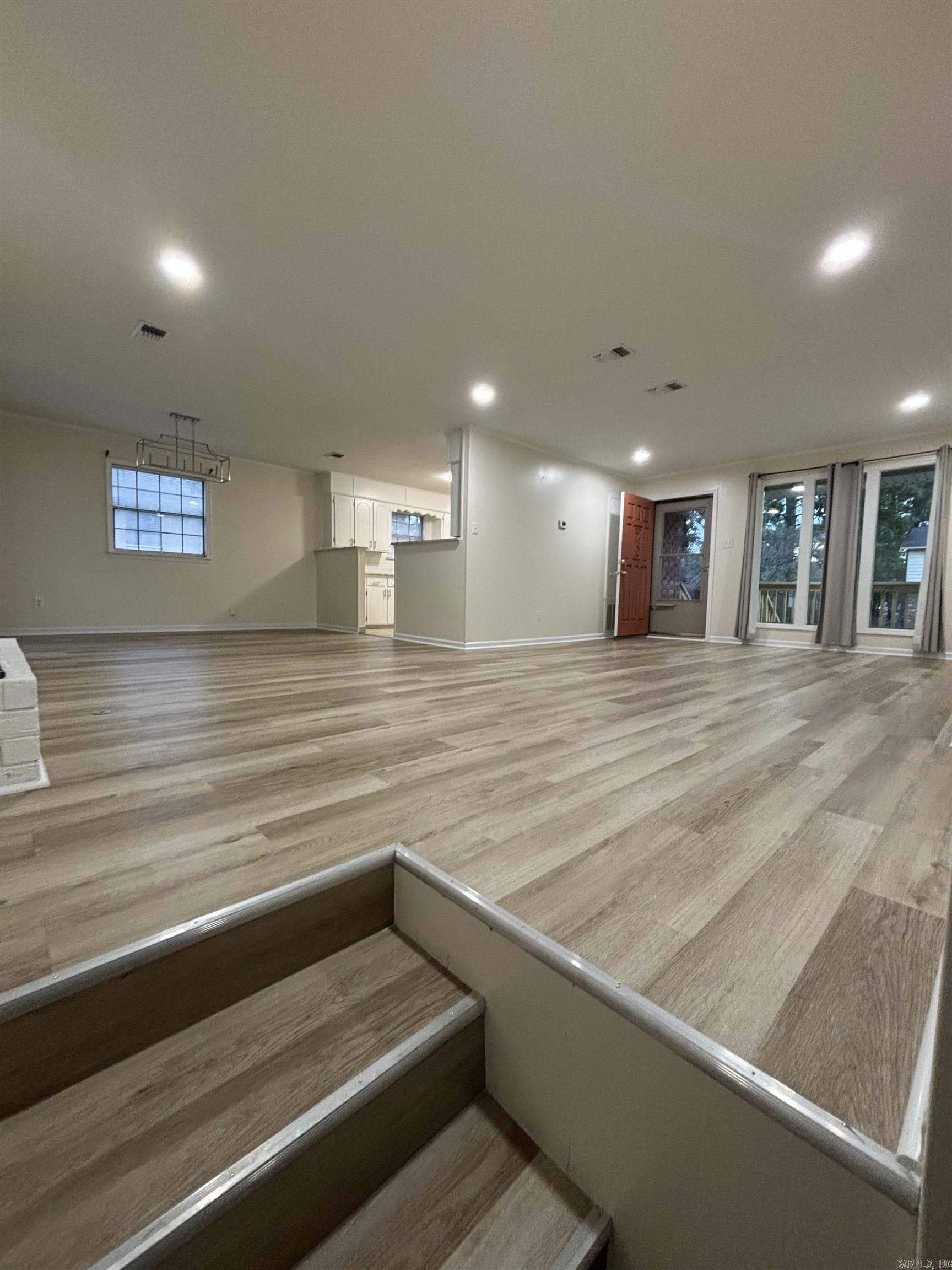 11004  King Arthurs  Little Rock, AR