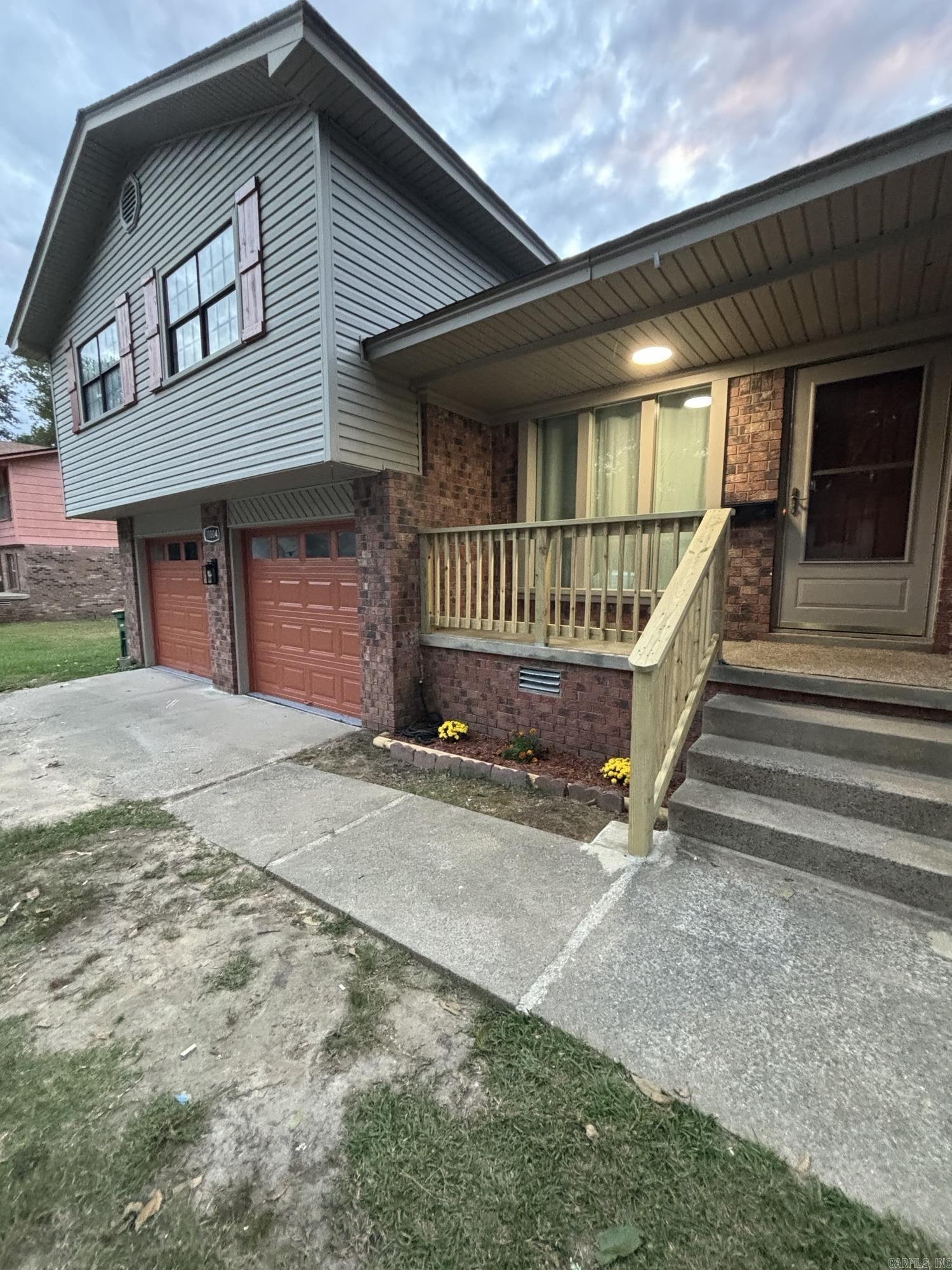 11004  King Arthurs  Little Rock, AR