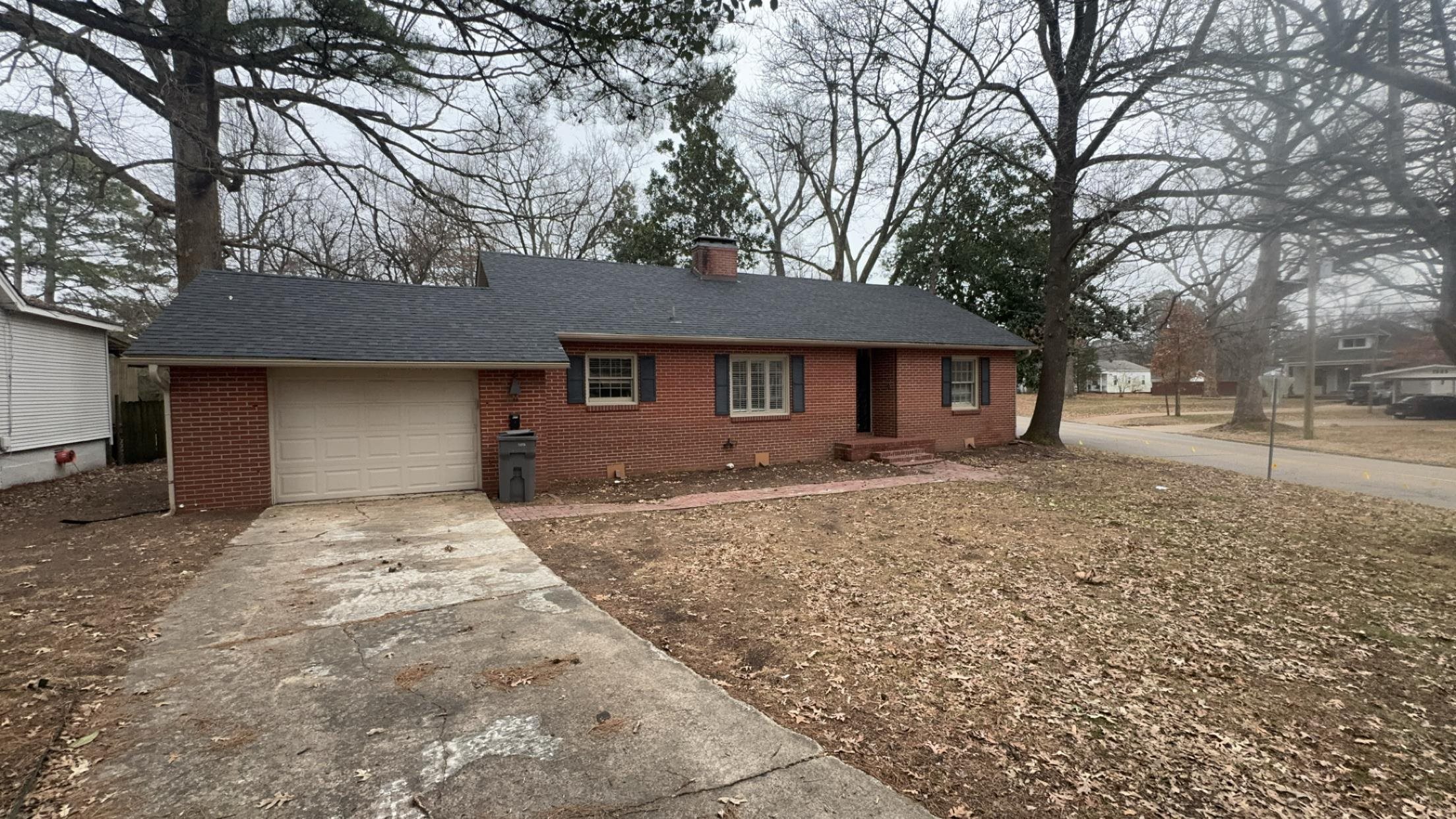 621 W Thomas  Jonesboro, AR