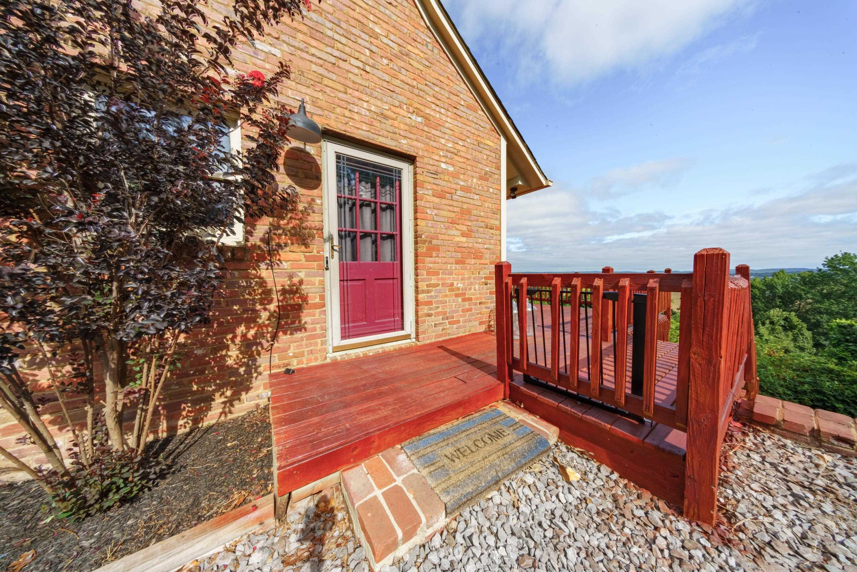 125  Dennison  Batesville, AR