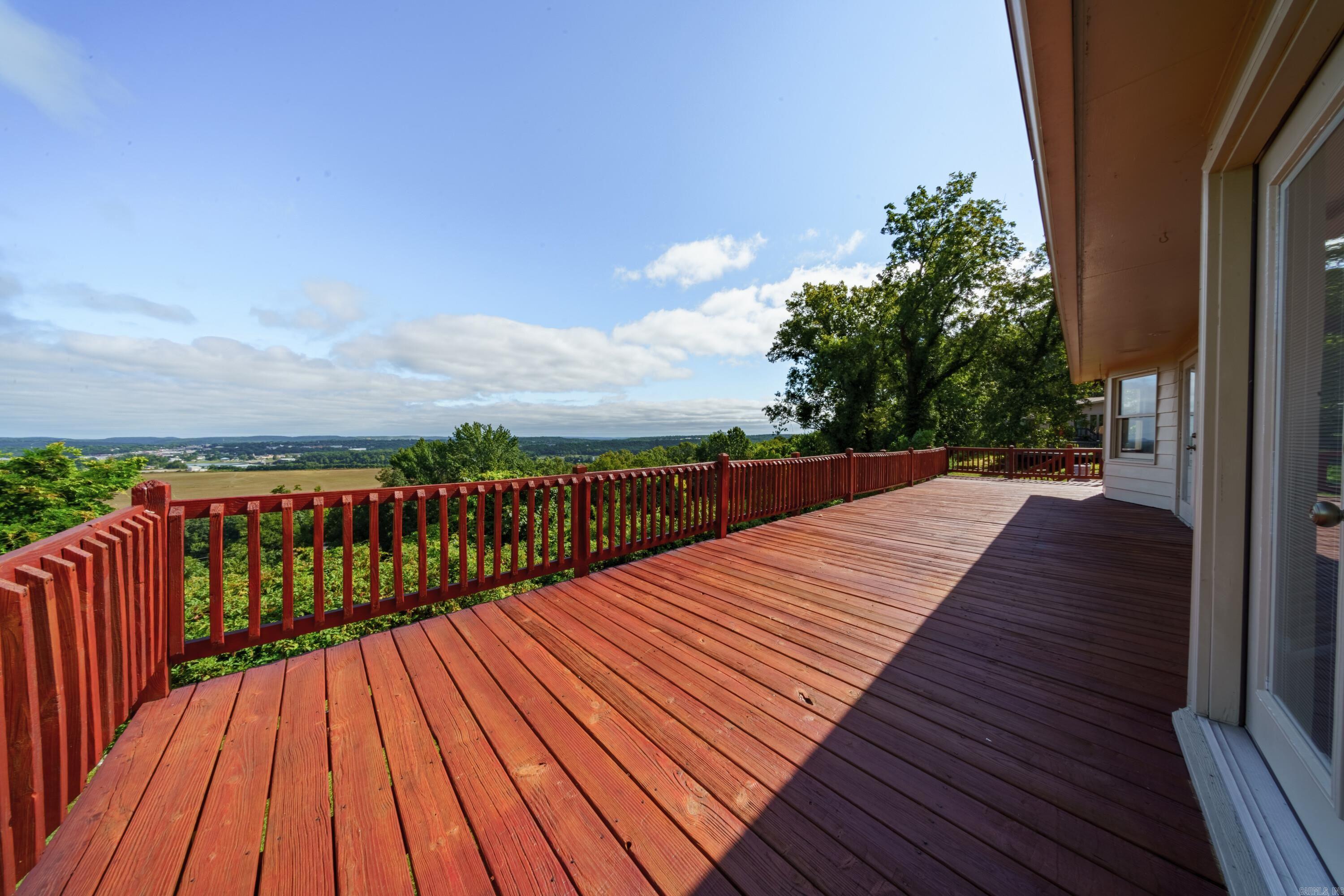 125  Dennison  Batesville, AR