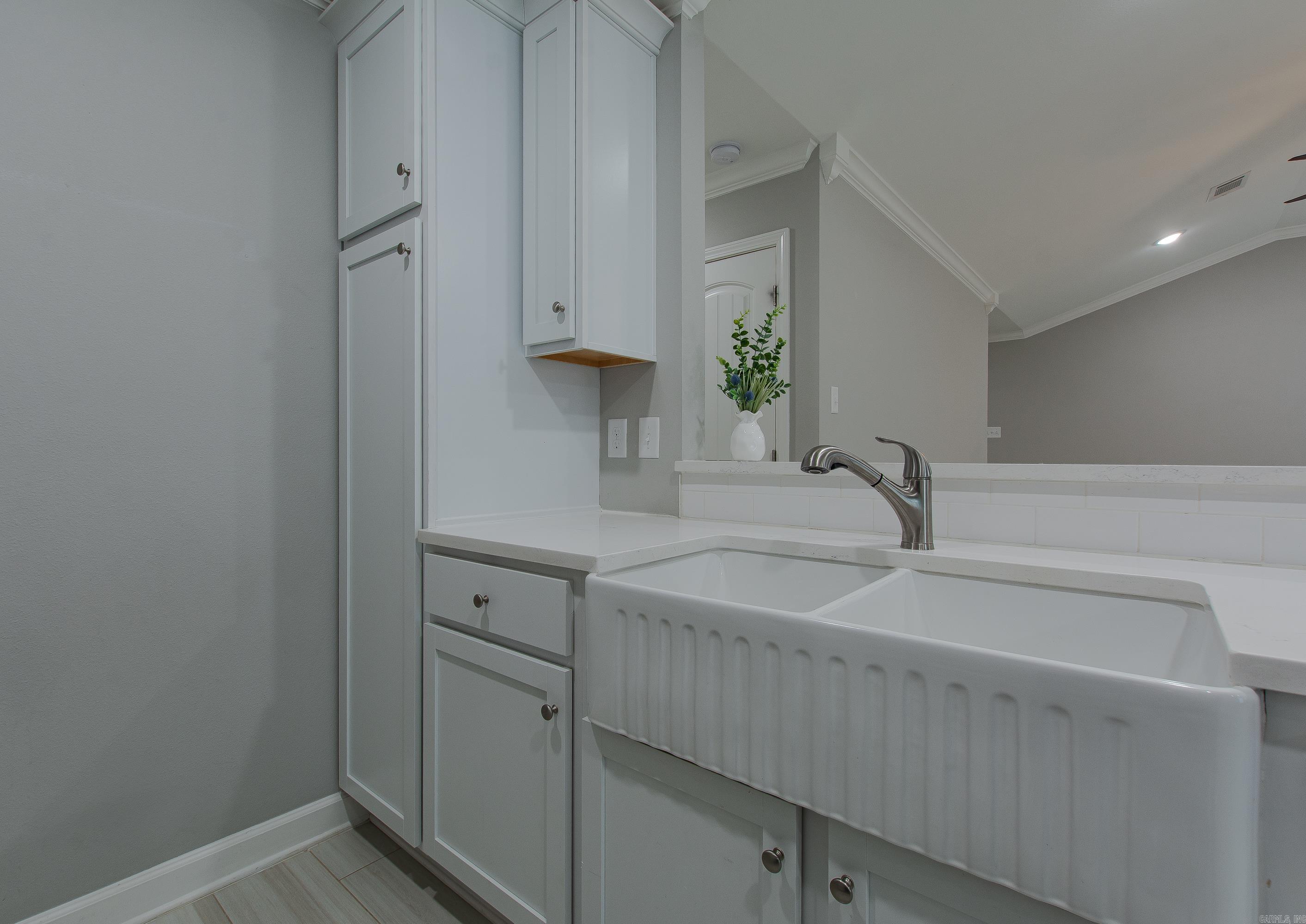 17  Winchester  Ward, AR