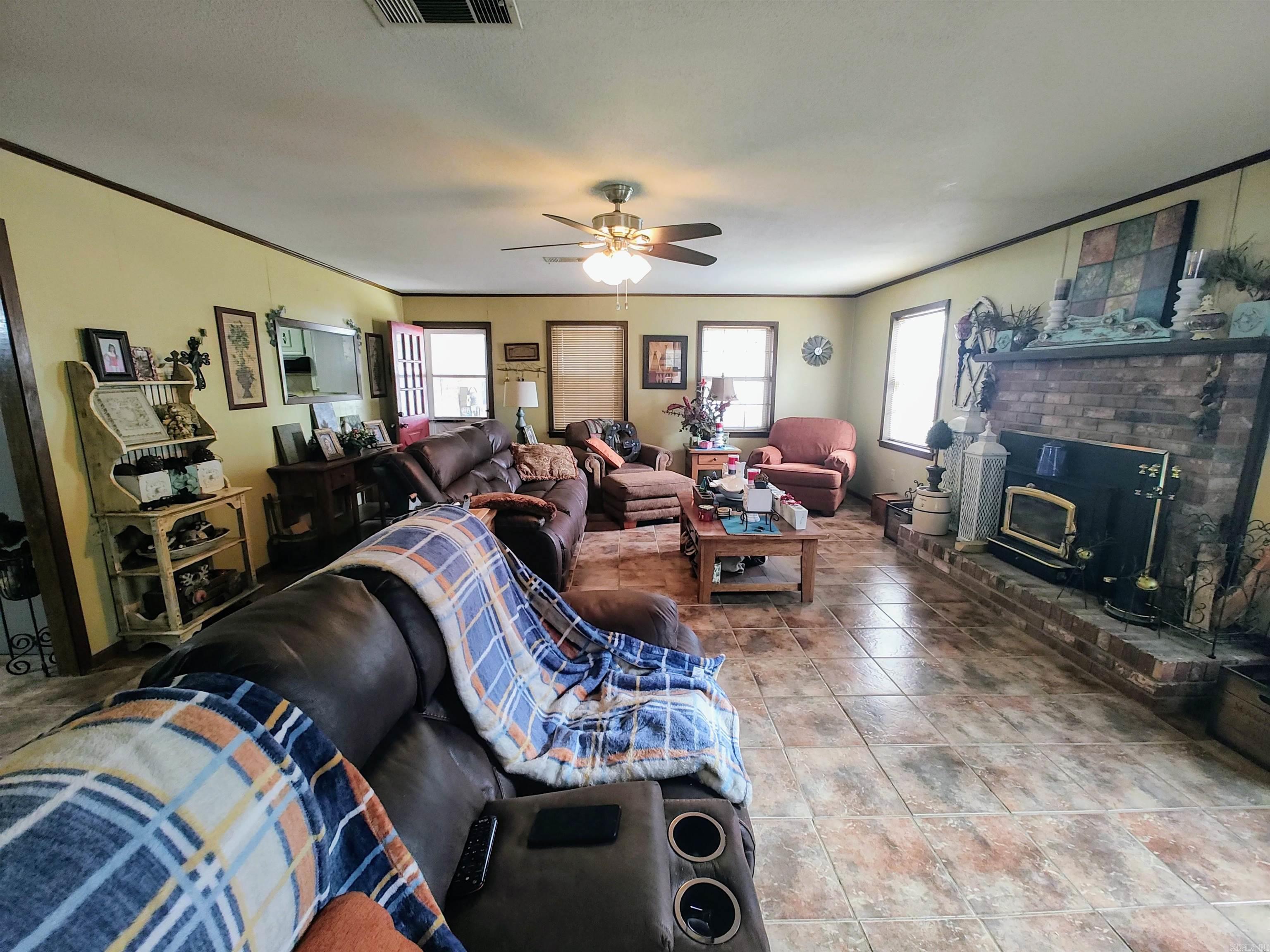 1125 S Charley's Loop  Camden, AR