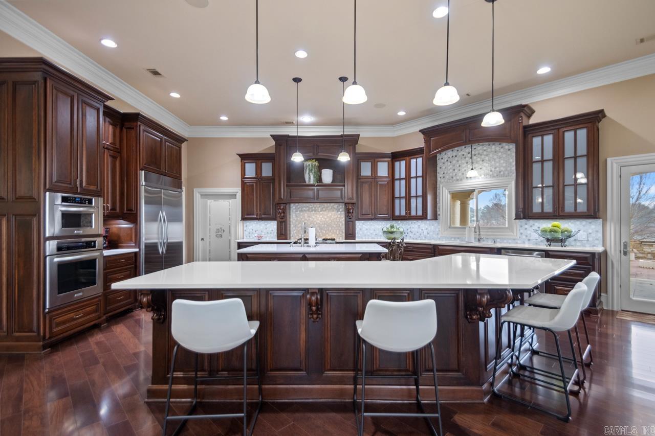 5300  Pleasant Lake  Hensley, AR