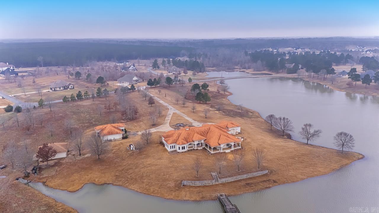 5300  Pleasant Lake  Hensley, AR