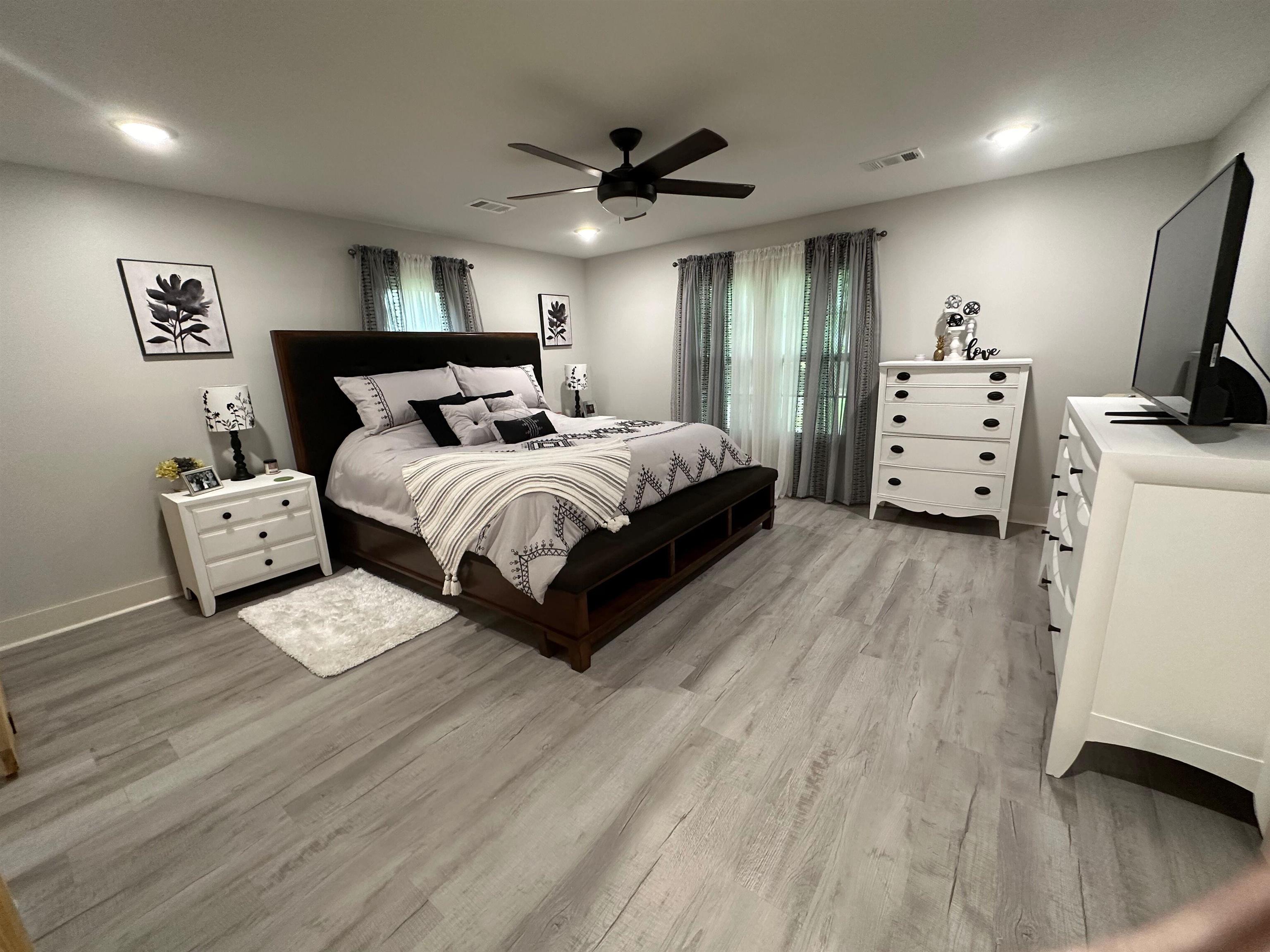 607 E Center  Harrisburg, AR