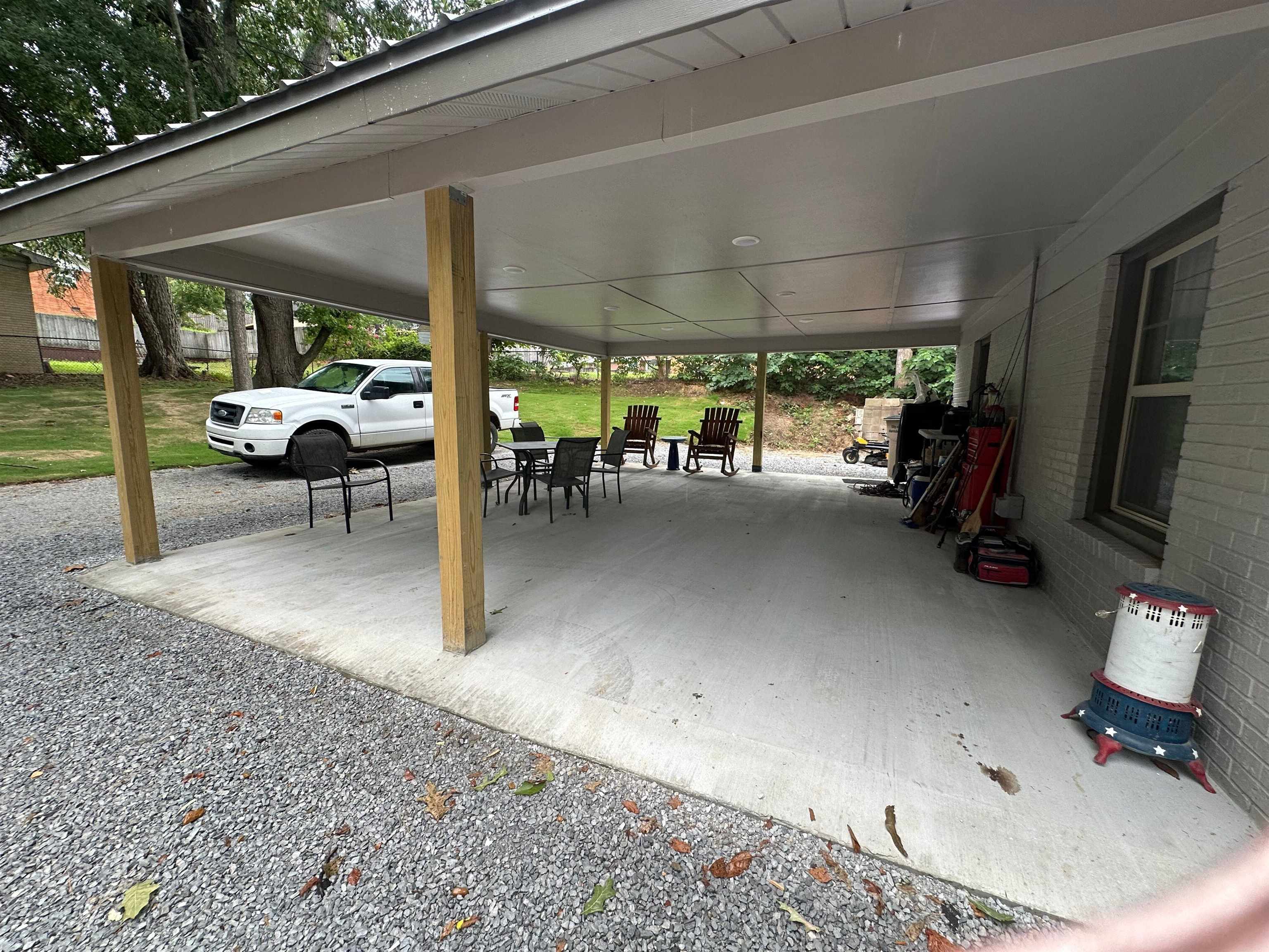607 E Center  Harrisburg, AR