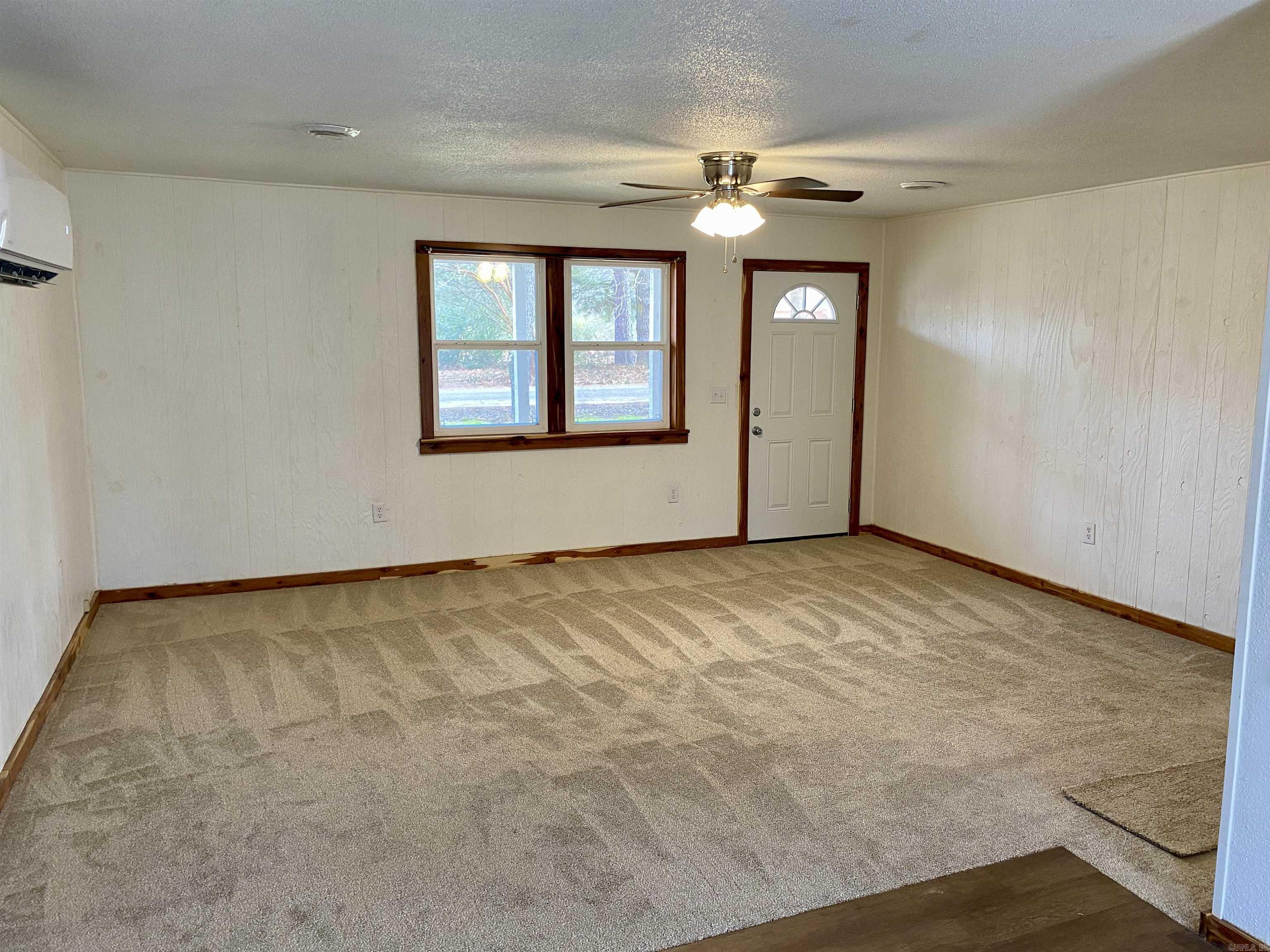 1204  Crescent  Paris, AR