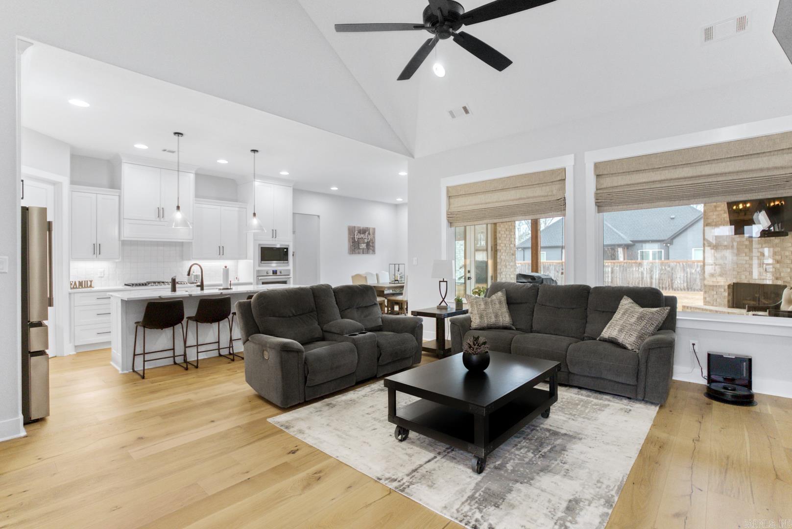 4924  Lake Vista  Benton, AR