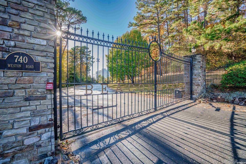 740  Weston  Hot Springs, AR