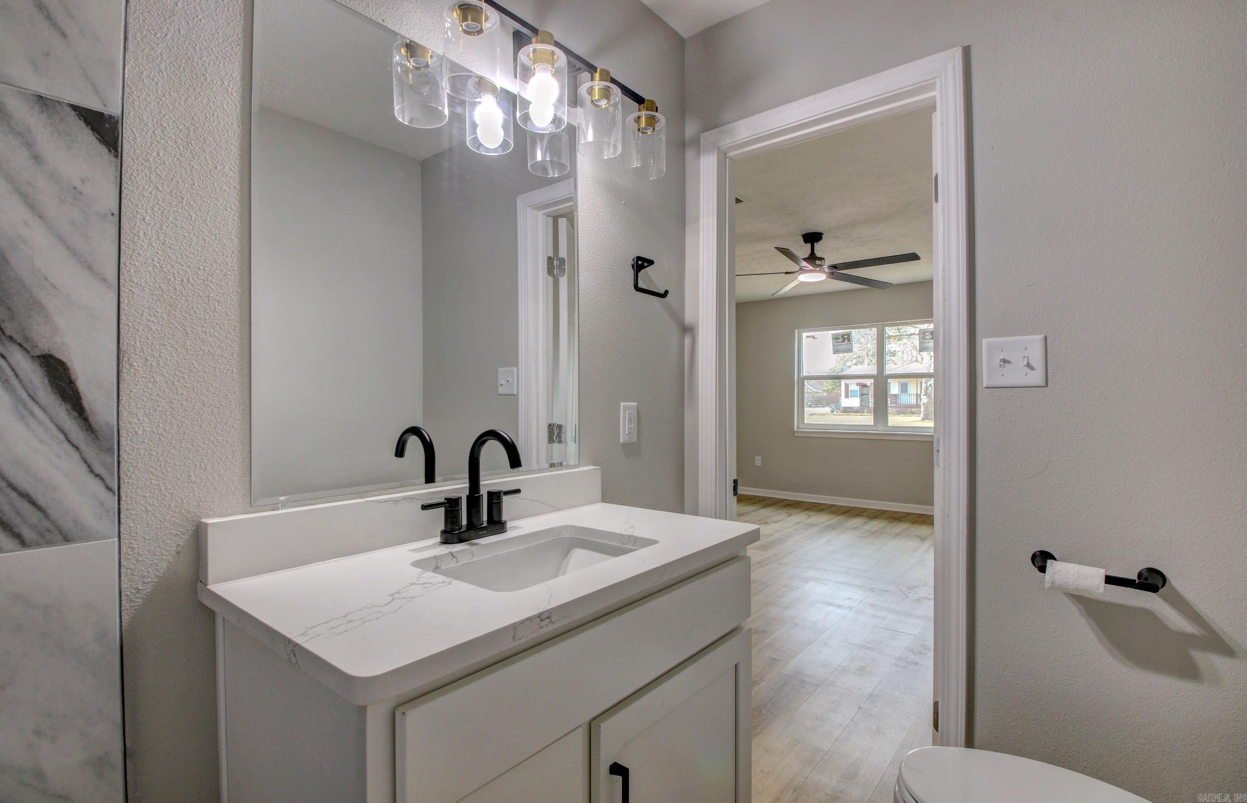 204 N Apple  Beebe, AR