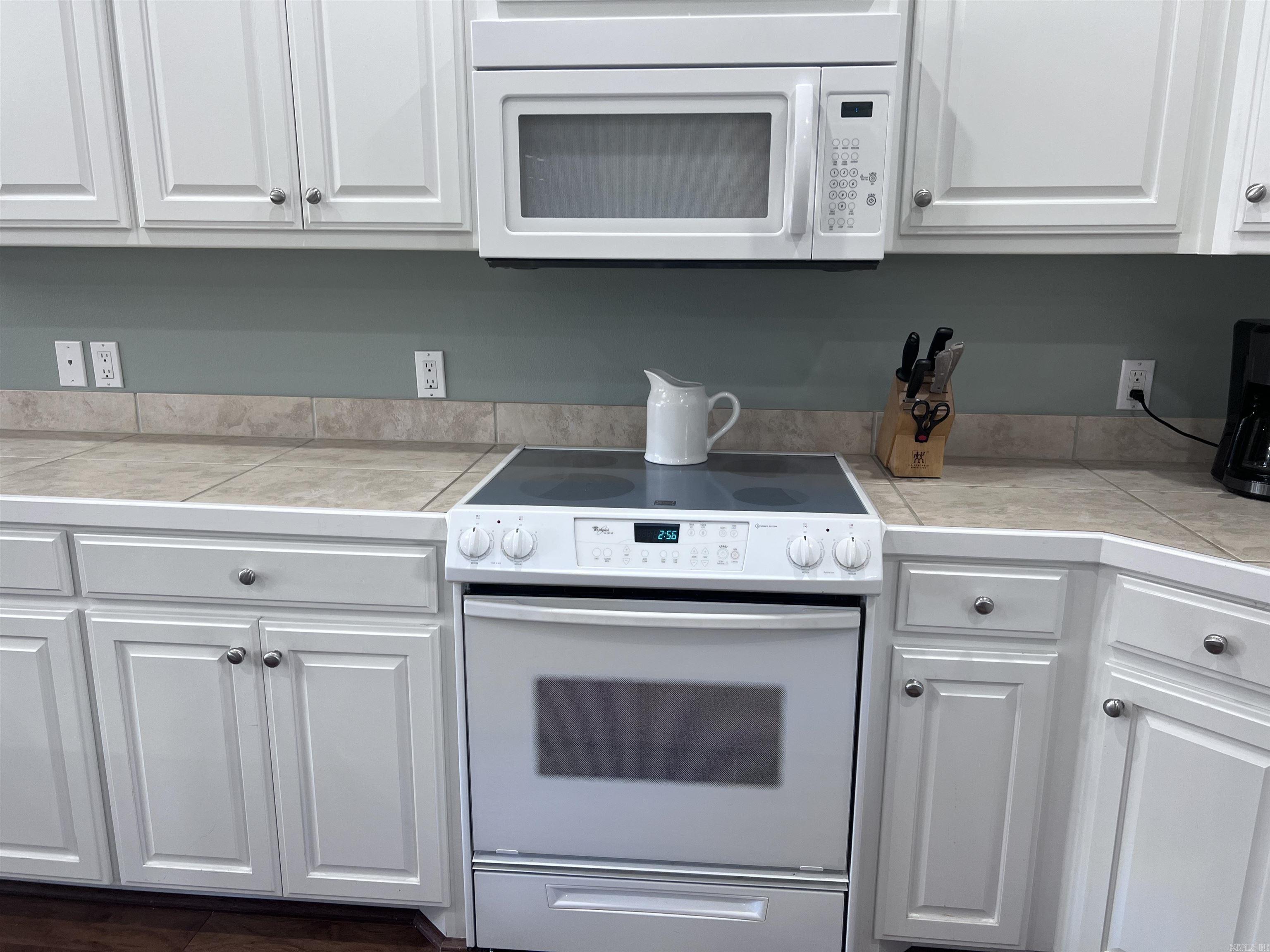 137  Central Terrace  Hot Springs, AR