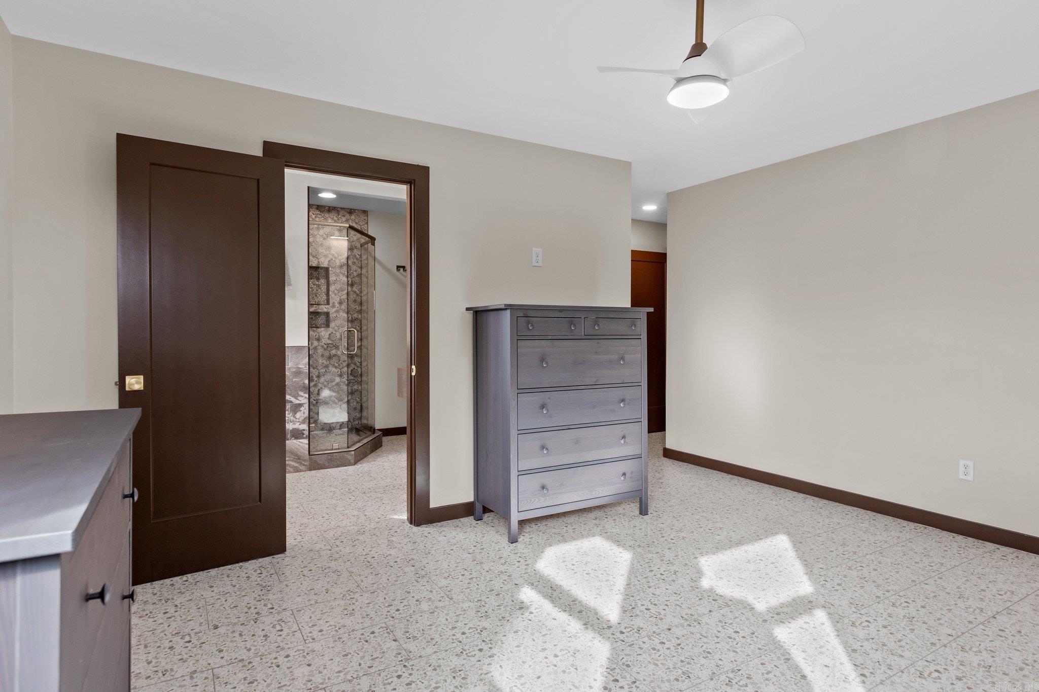 128  Dickson  Little Rock, AR
