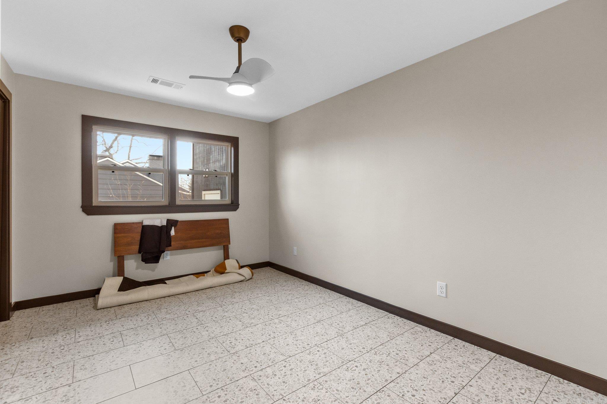 128  Dickson  Little Rock, AR