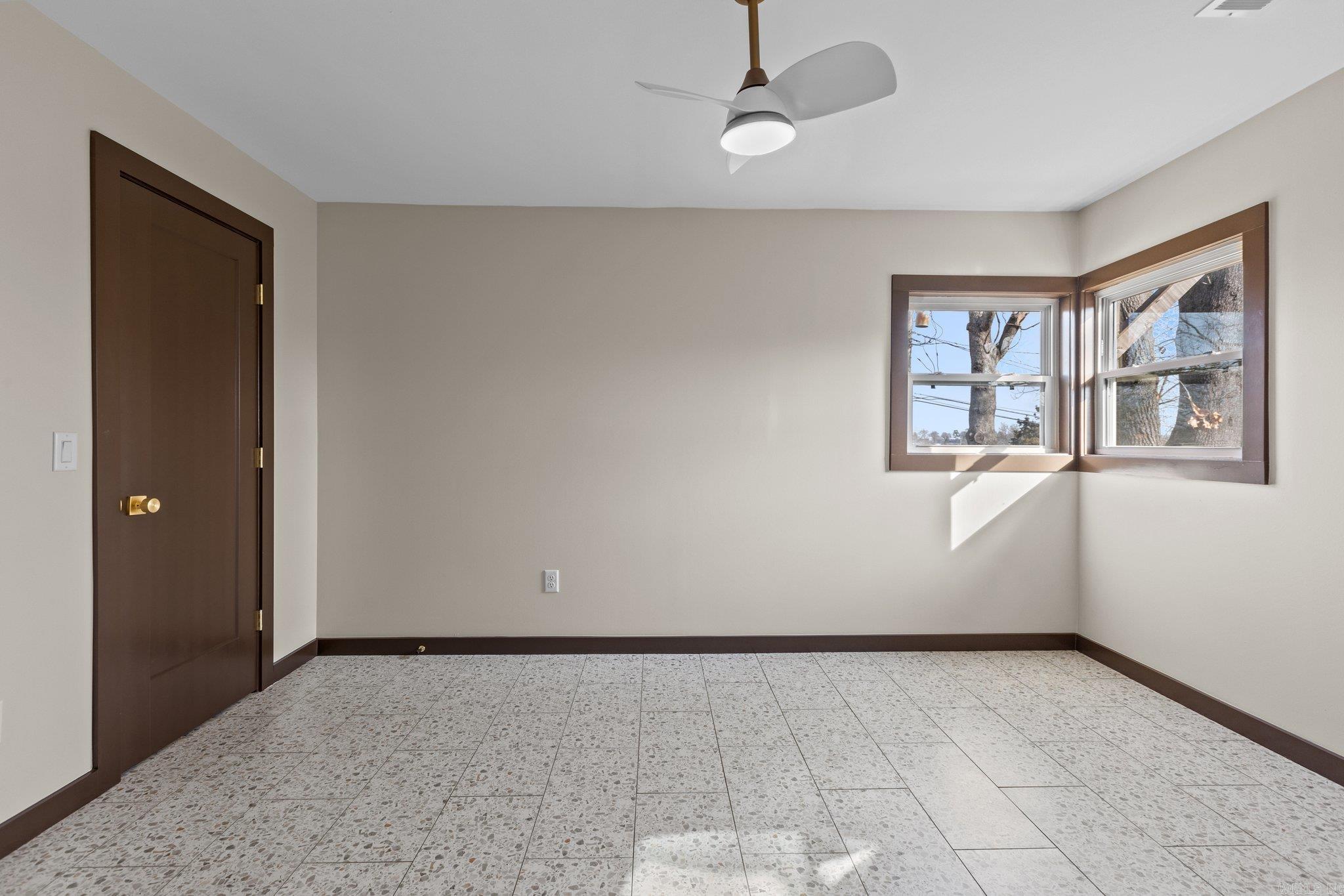 128  Dickson  Little Rock, AR