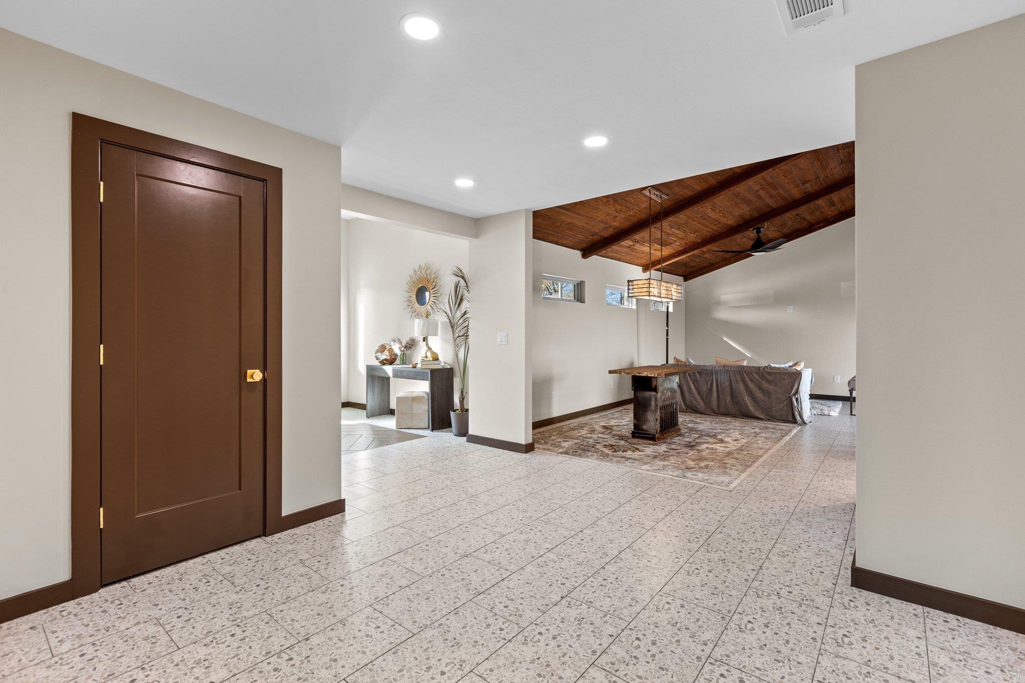 128  Dickson  Little Rock, AR