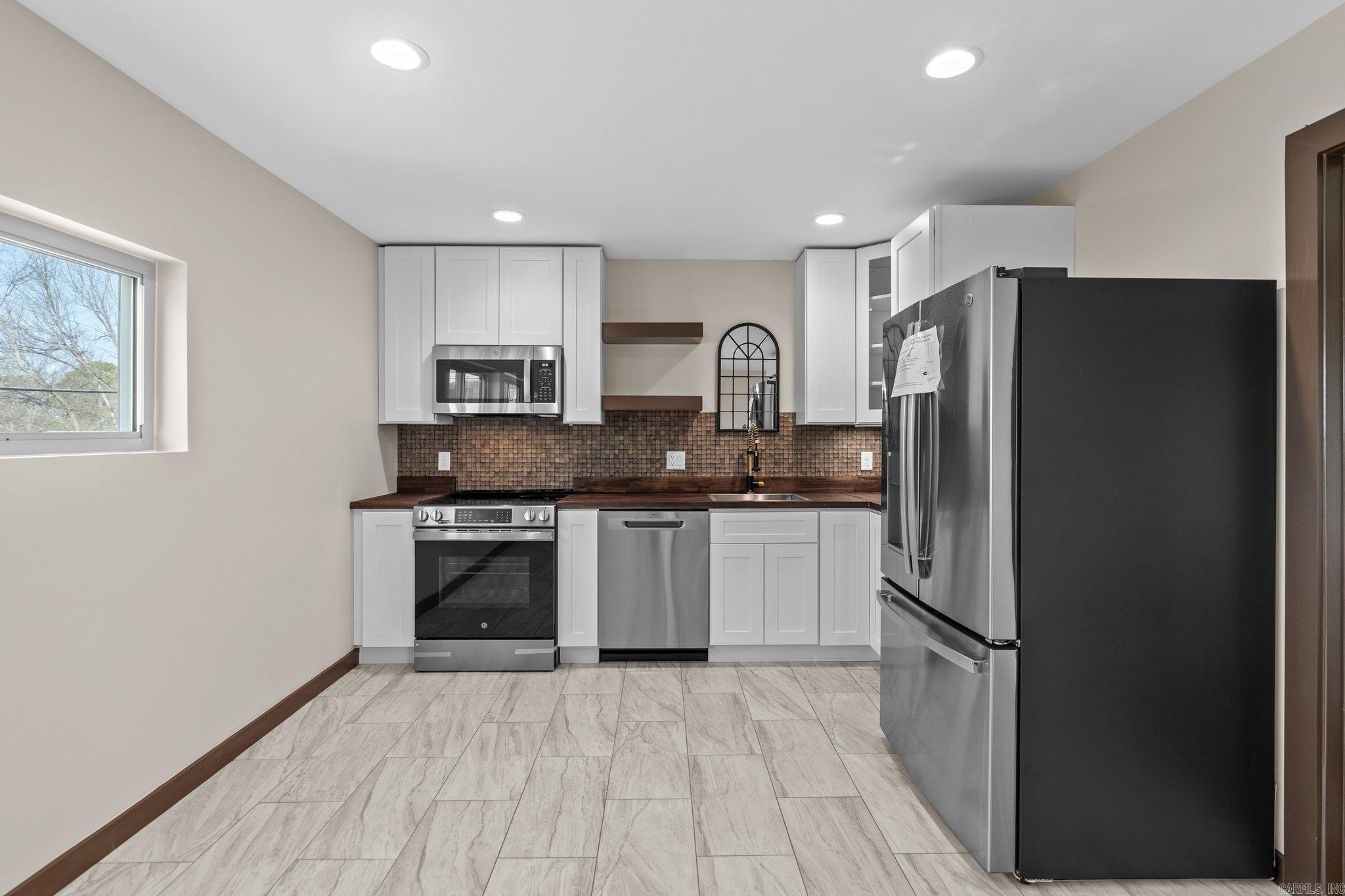 128  Dickson  Little Rock, AR