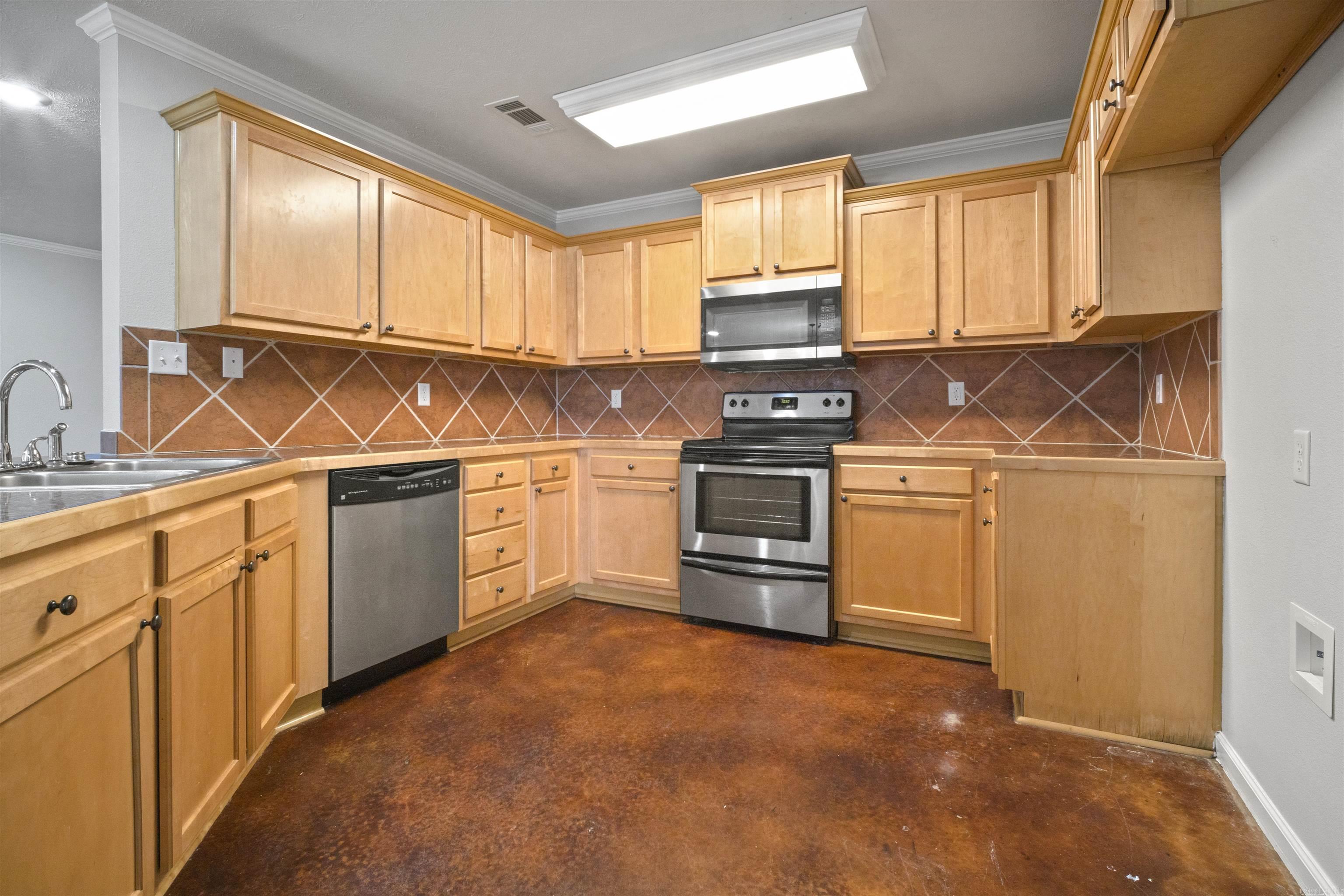 53  Mitchell Circle  Greenbrier, AR