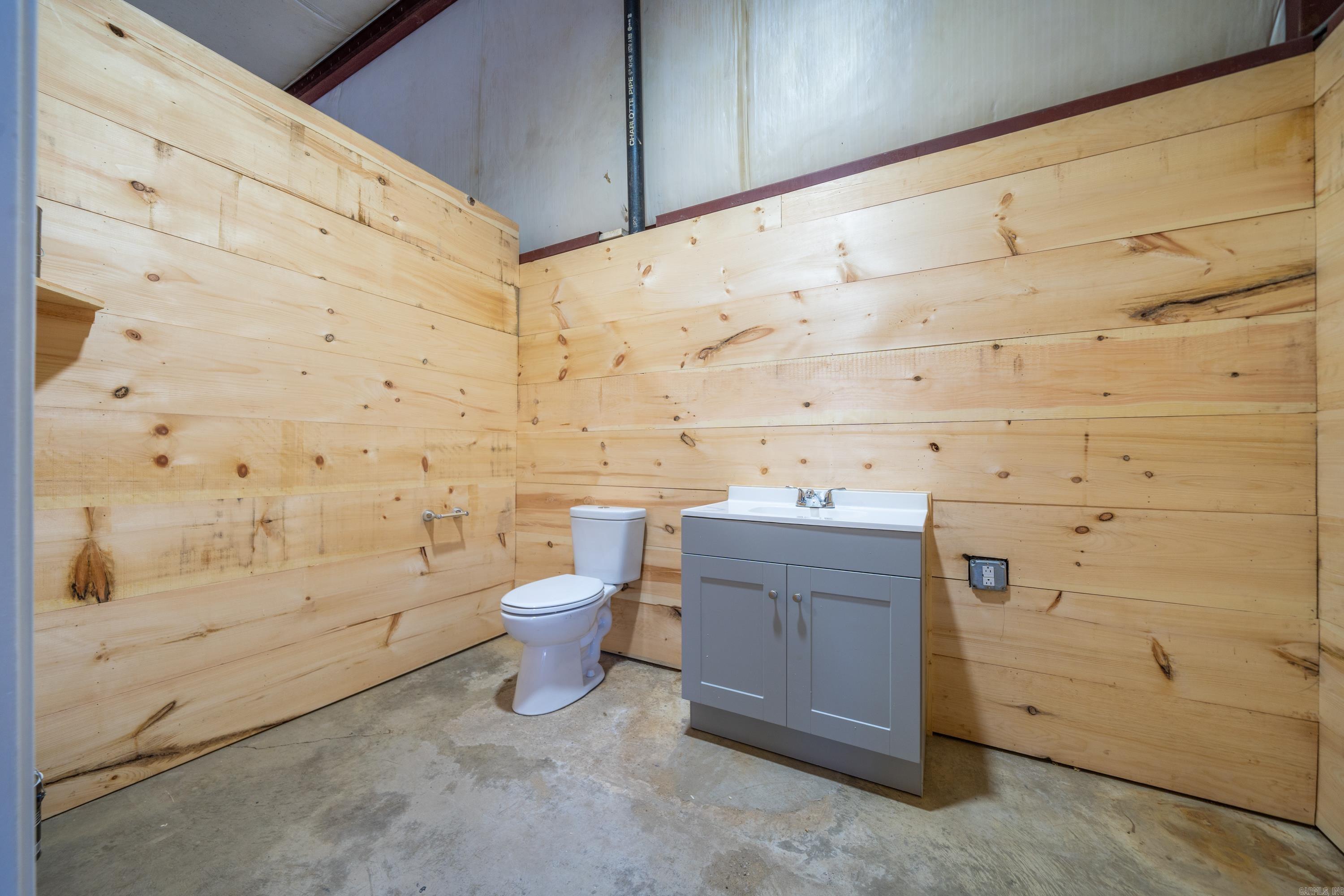 151  Airway Street  Hot Springs, AR
