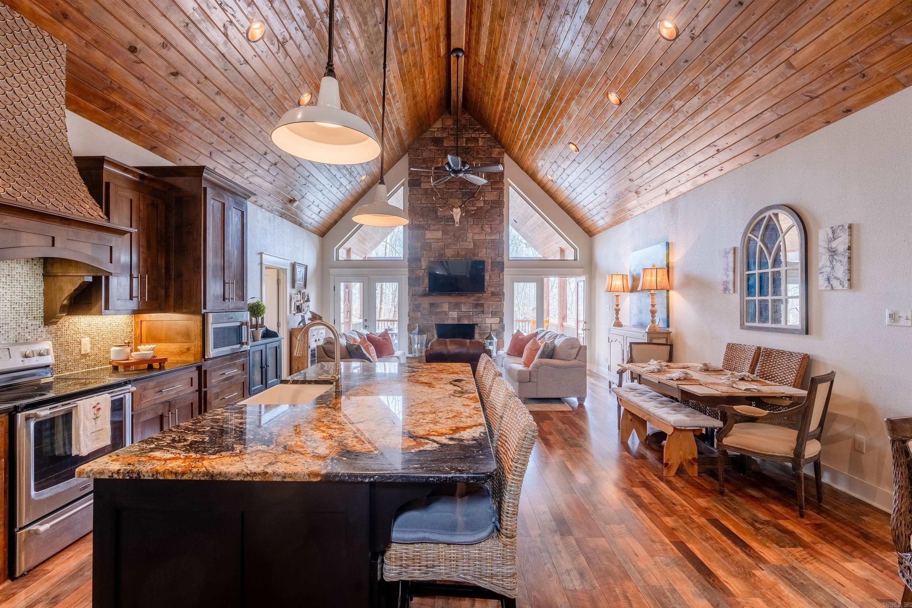 2119  Riverbend Rd.  Heber Springs, AR
