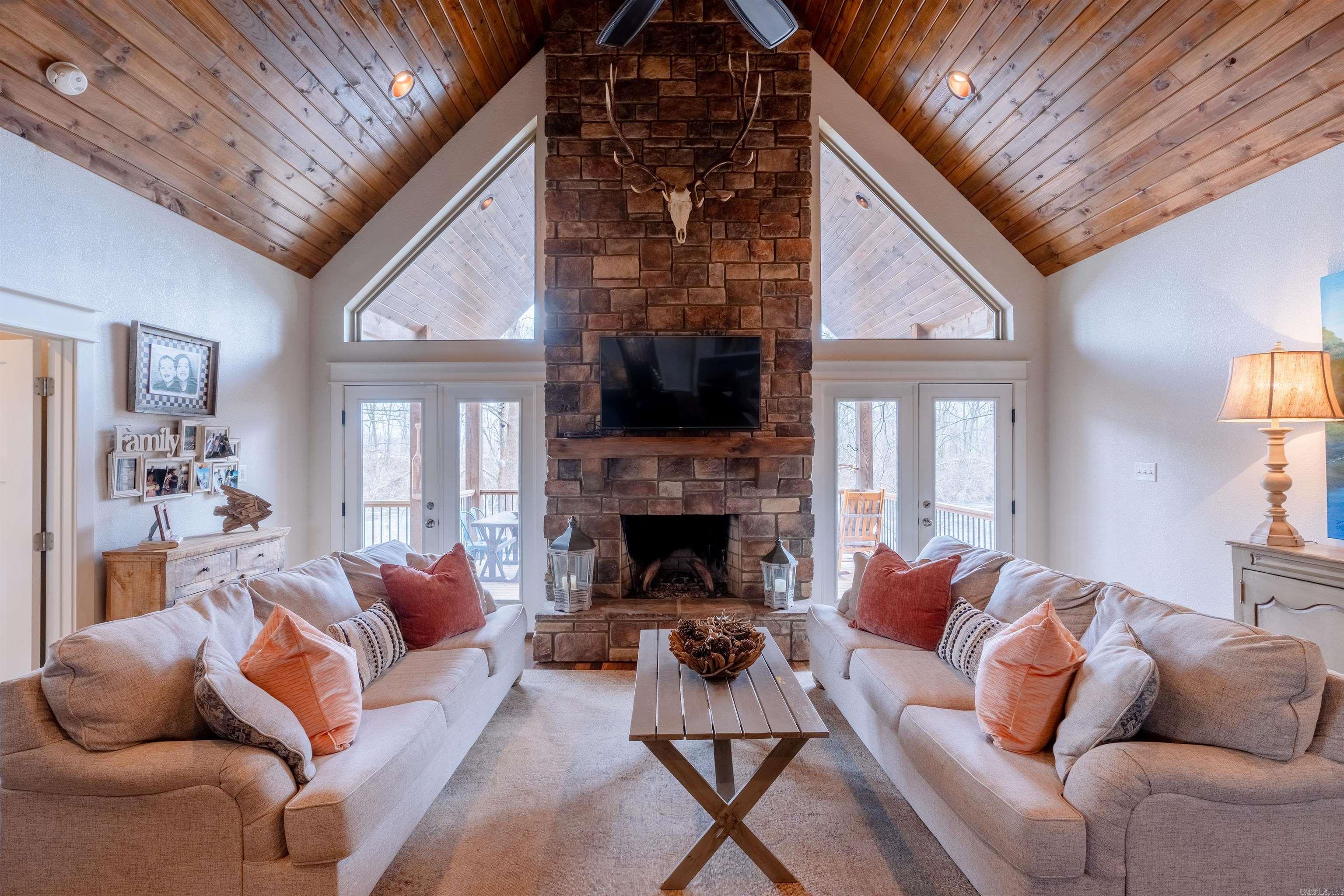 2119  Riverbend Rd.  Heber Springs, AR