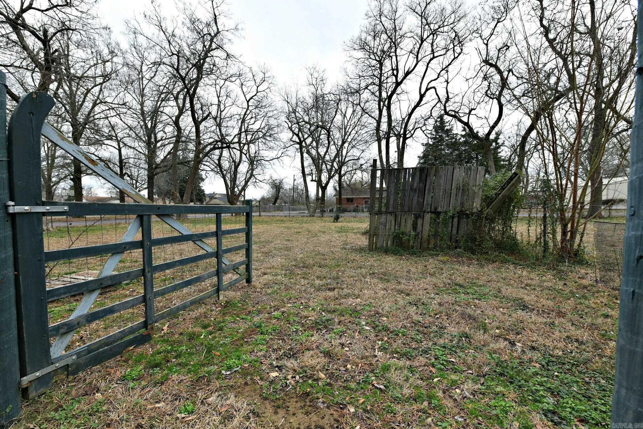 106  Wimberly  Mena, AR
