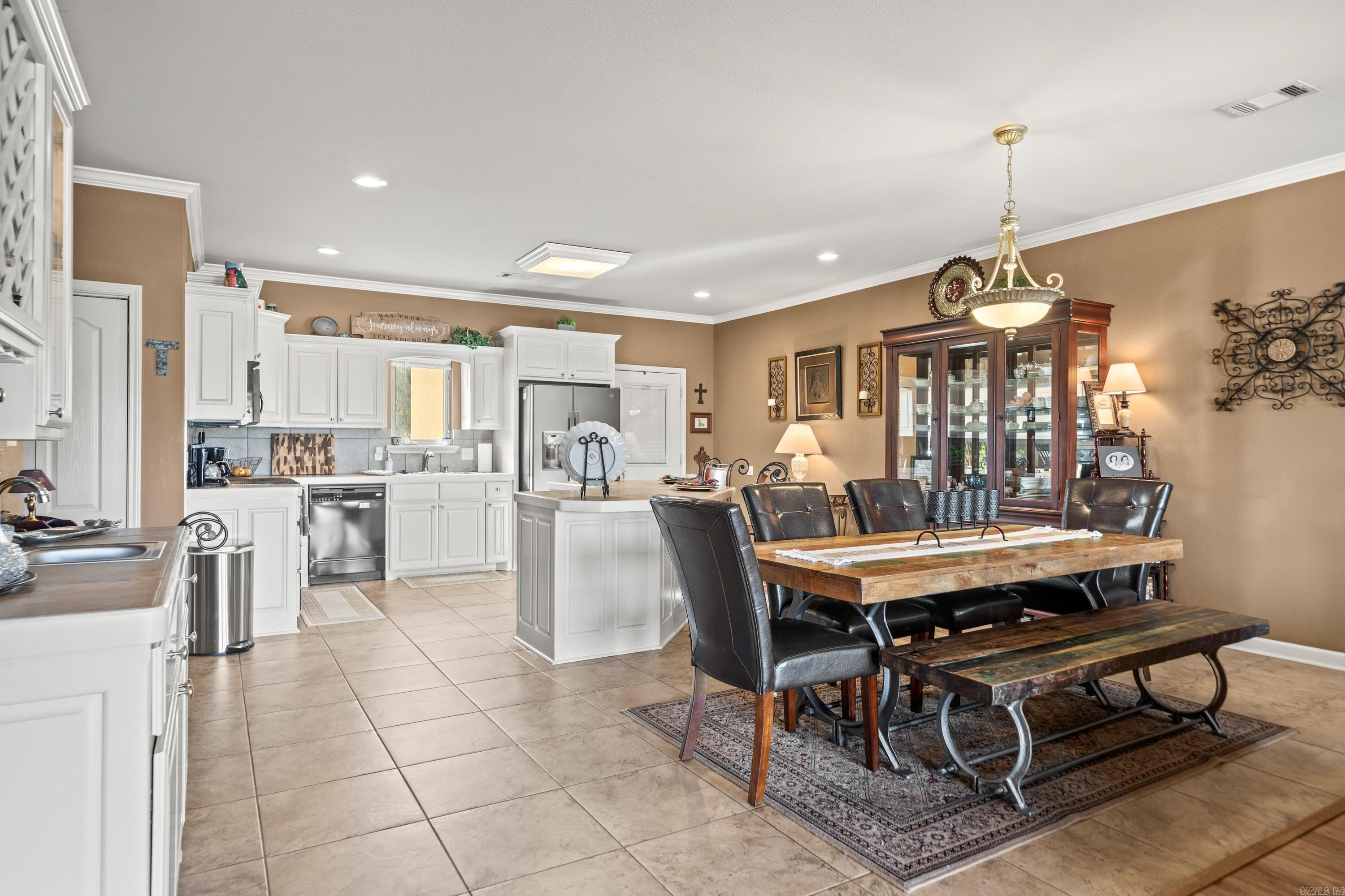 225 Lookout Point Hot Springs, AR 71913