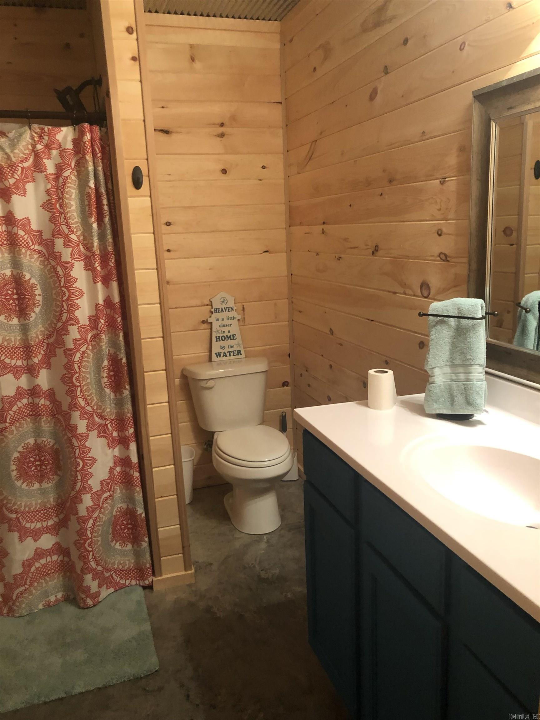 385 Section Line Road Greers Ferry, AR 72067