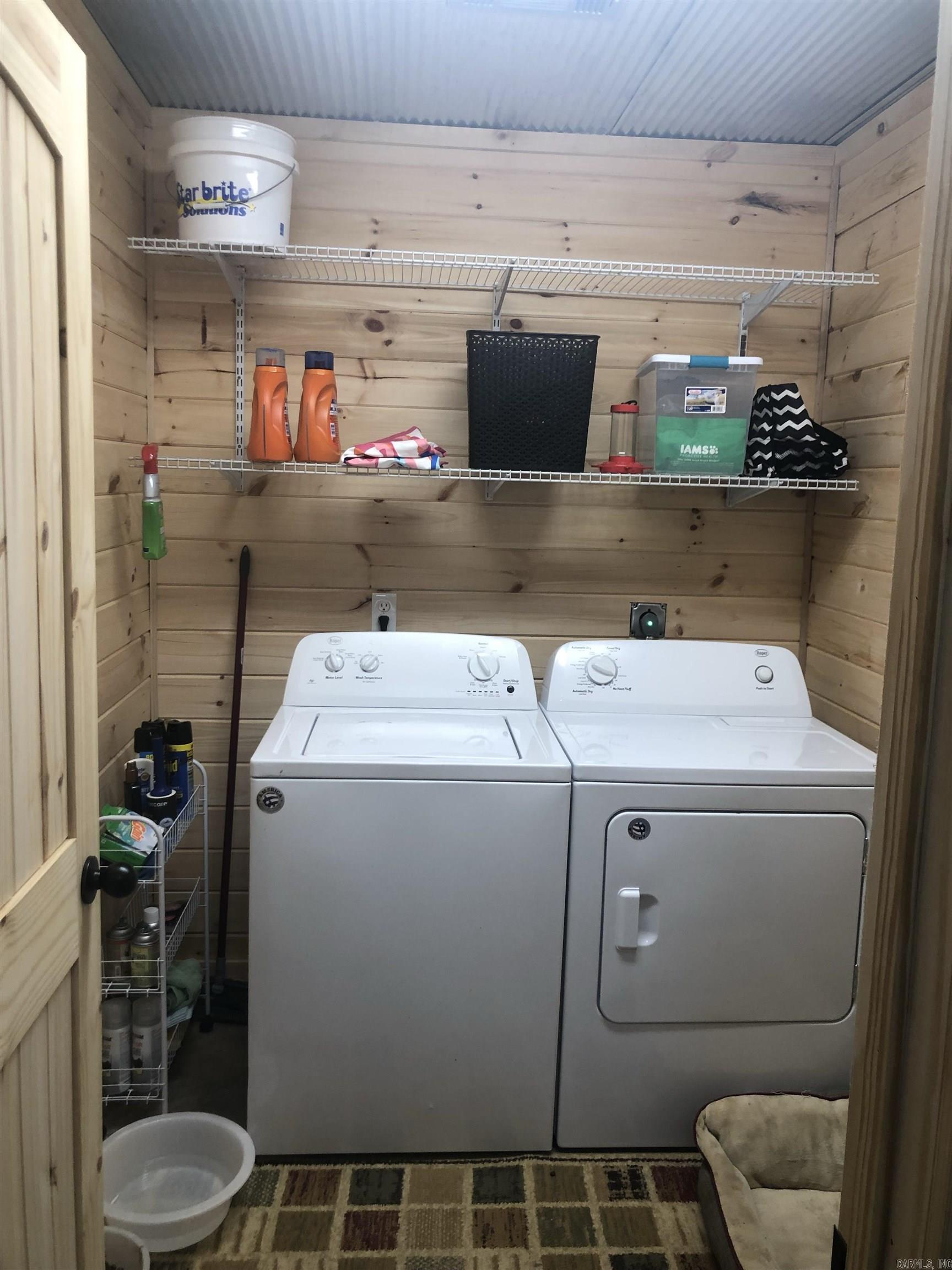 385 Section Line Road Greers Ferry, AR 72067