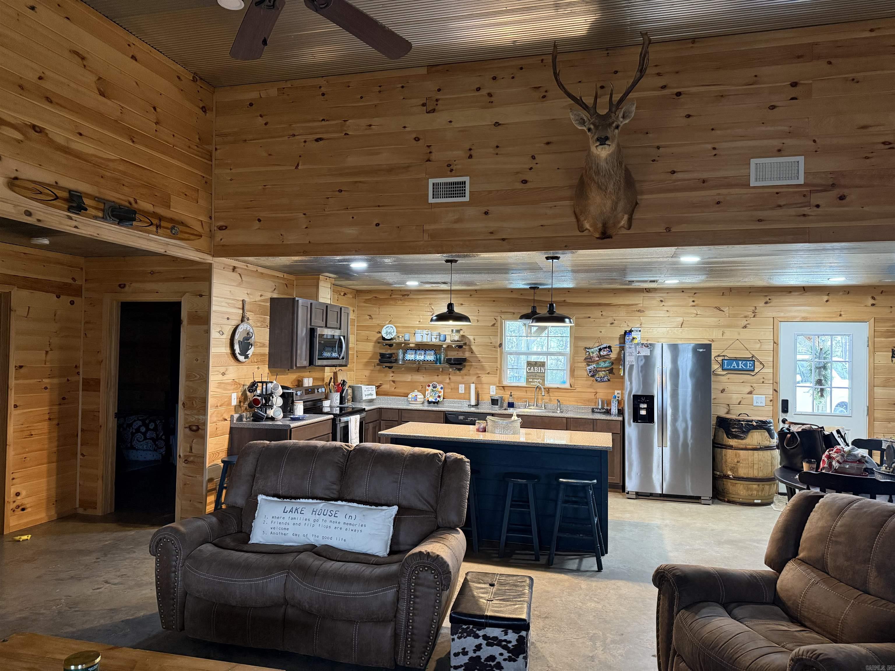 385 Section Line Road Greers Ferry, AR 72067