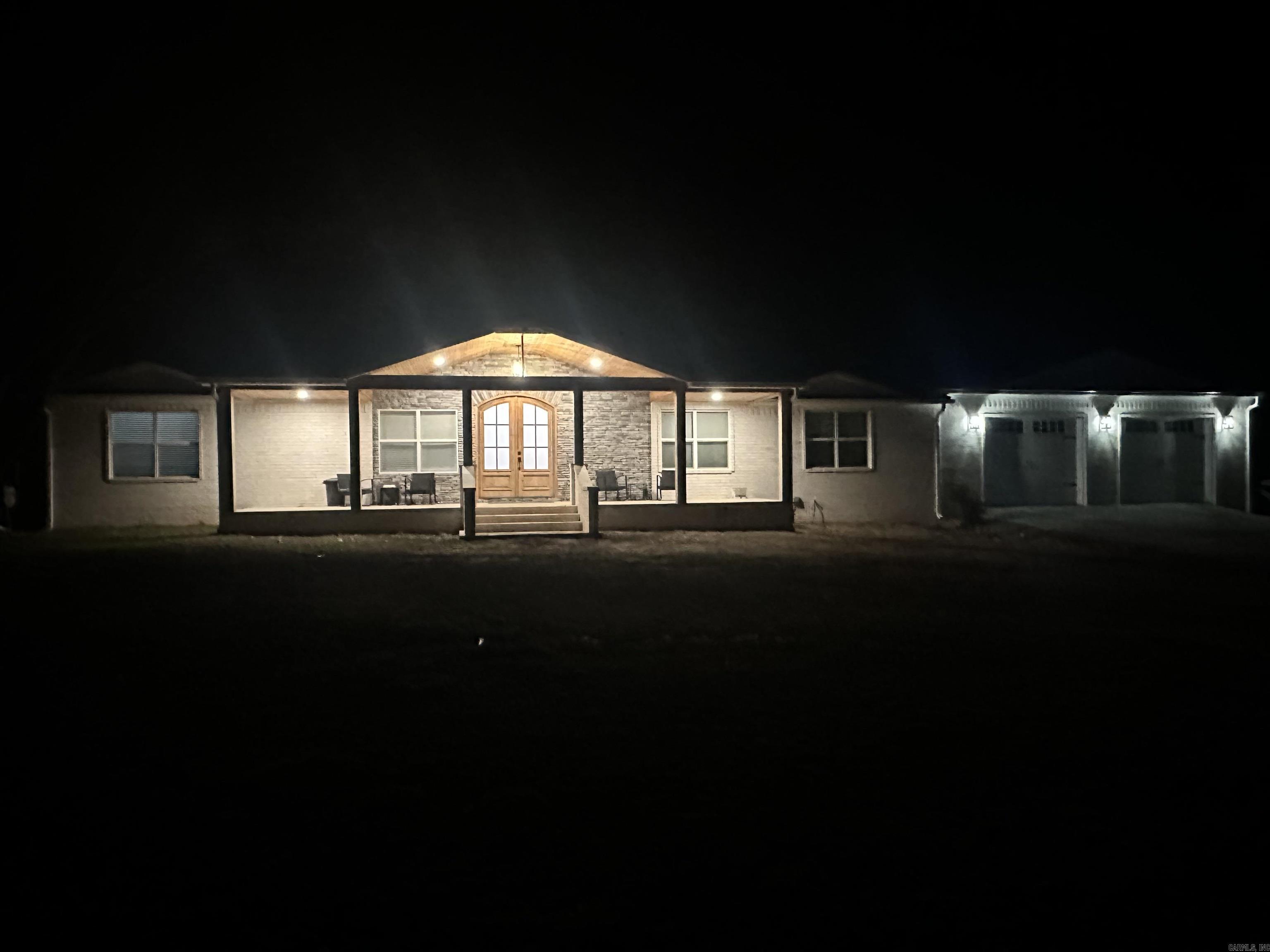 77  Garland Springs  Mt. Vernon, AR