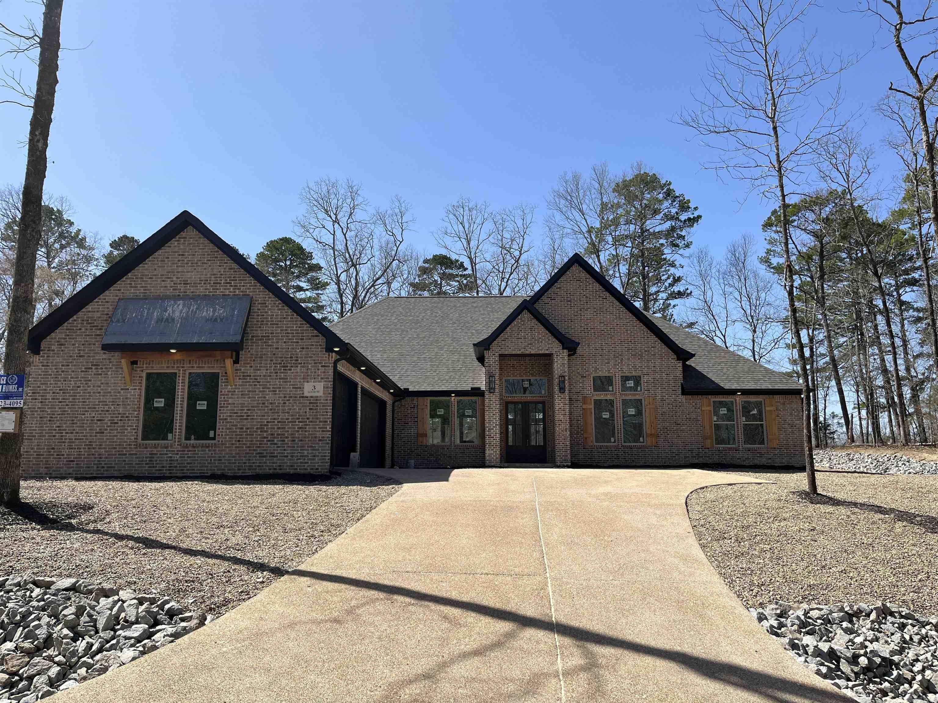 3  Alcazaba  Hot Springs Village, AR