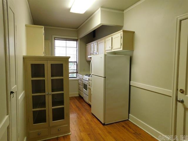 117-121  Daisy L. Gatson Bates  Little Rock, AR