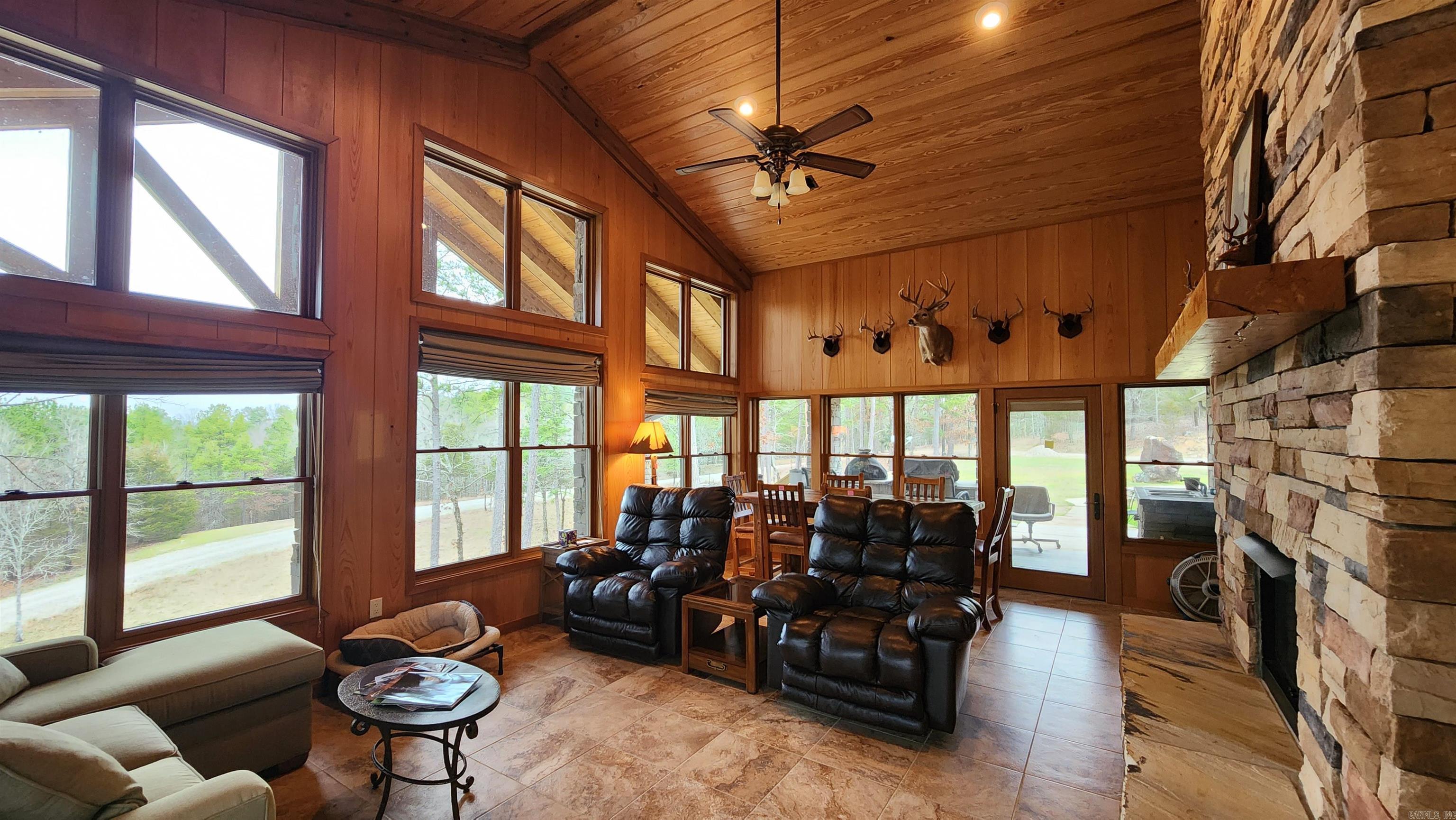 110  Lizard Lane  Story, AR