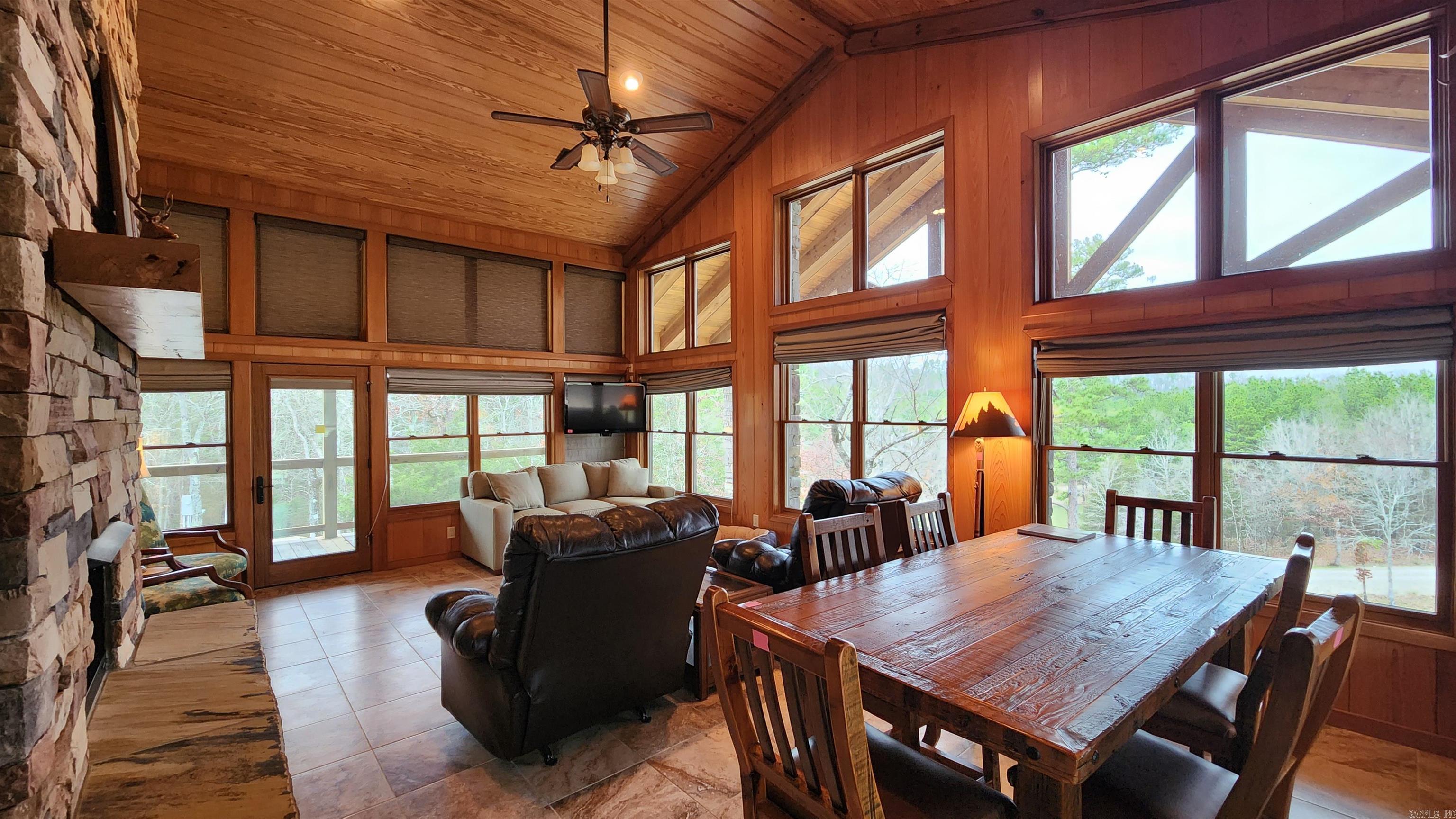 110  Lizard Lane  Story, AR