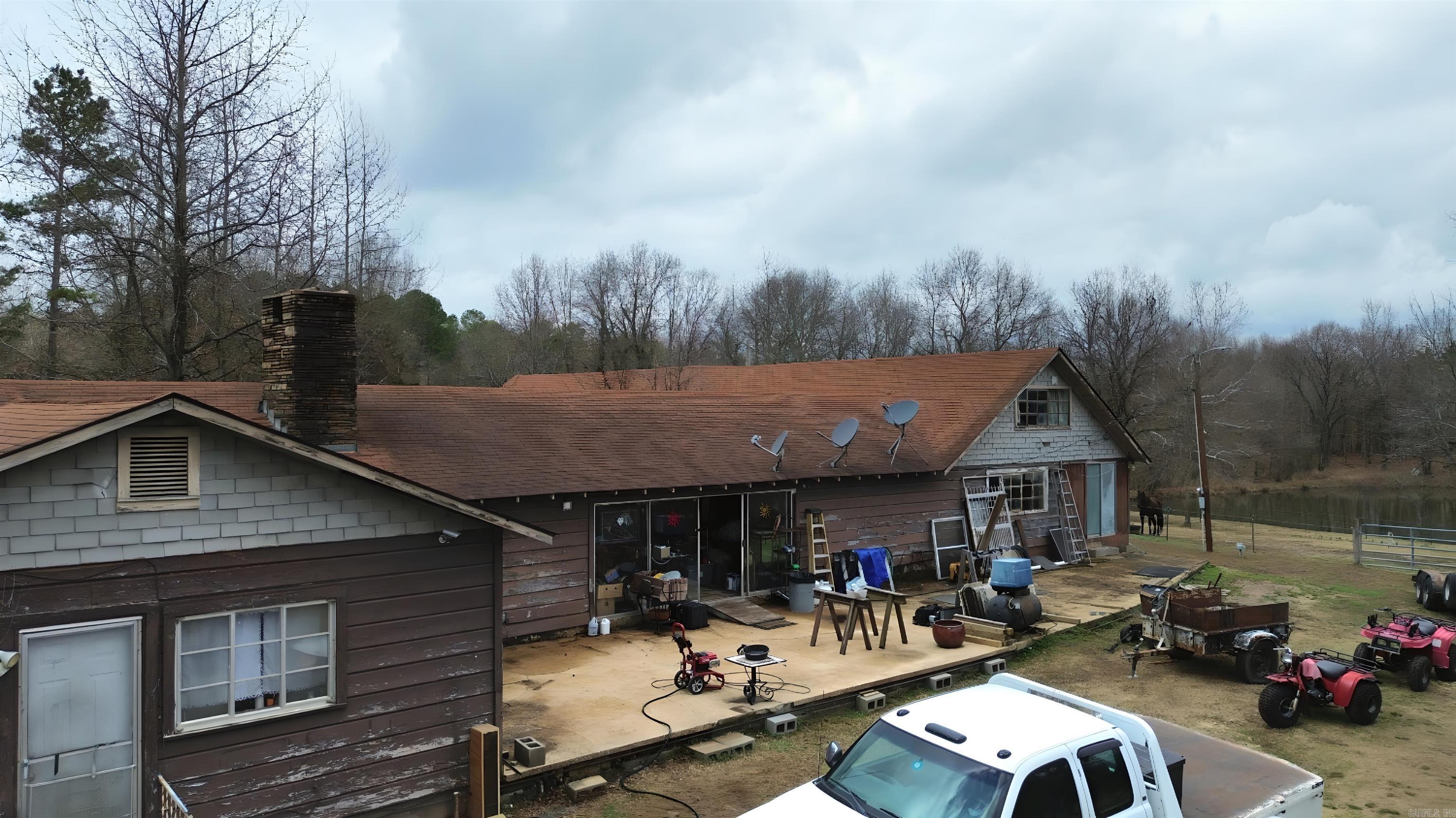 6067  Hwy 71 S  Cove, AR