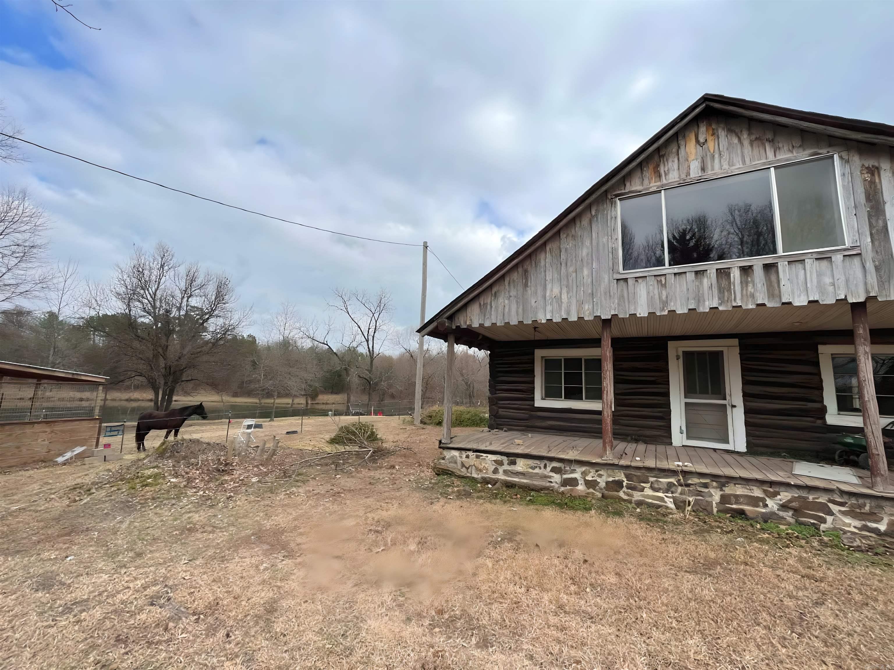 6067  Hwy 71 S  Cove, AR