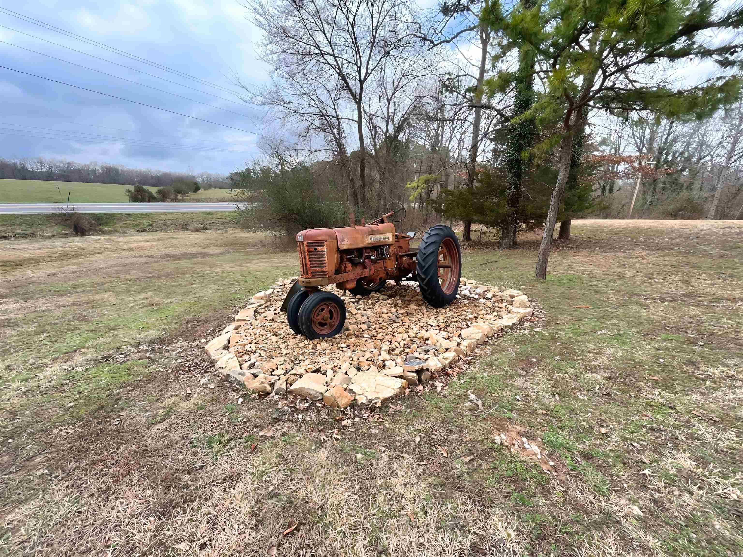 6067  Hwy 71 S  Cove, AR