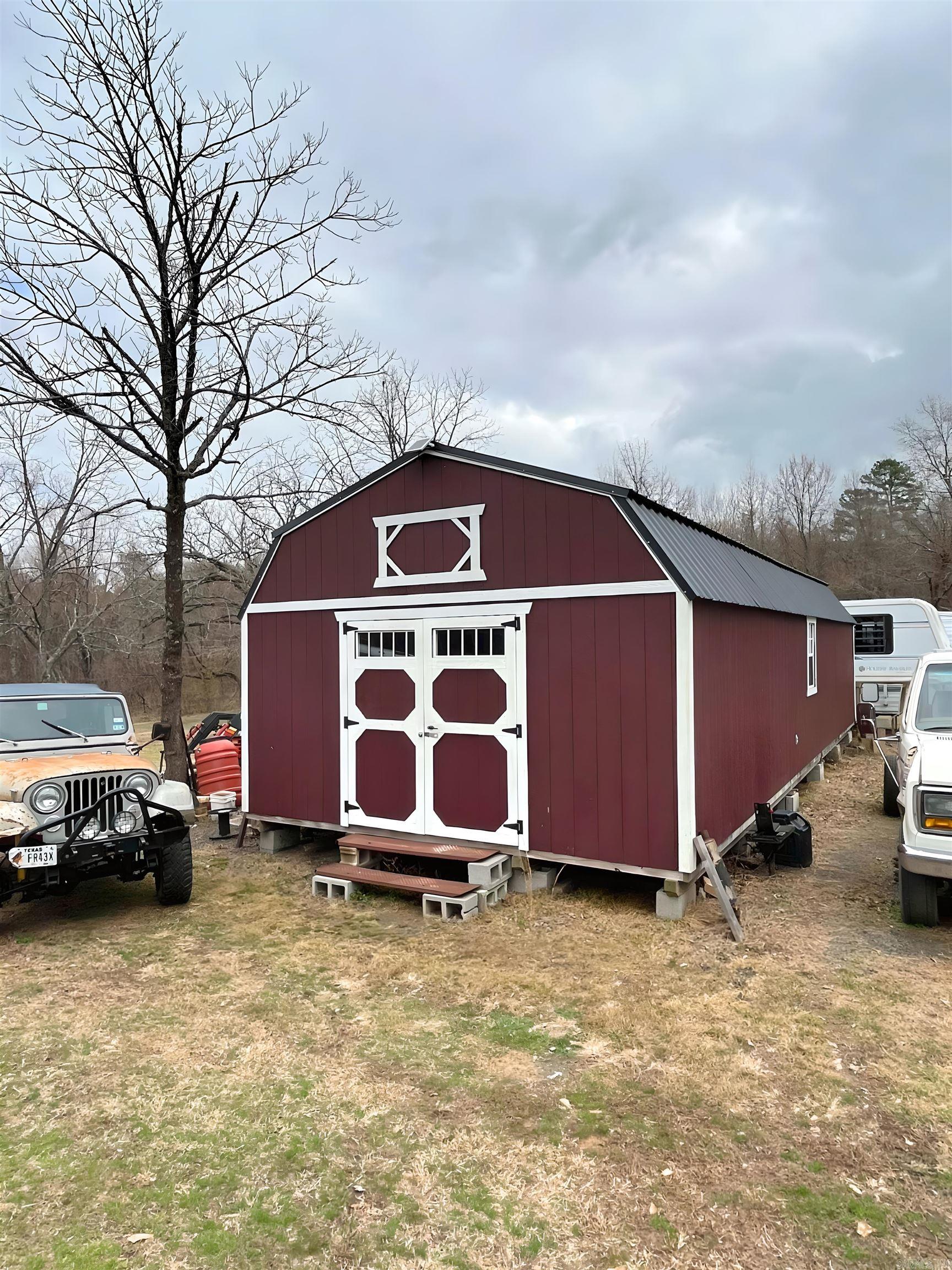 6067  Hwy 71 S  Cove, AR